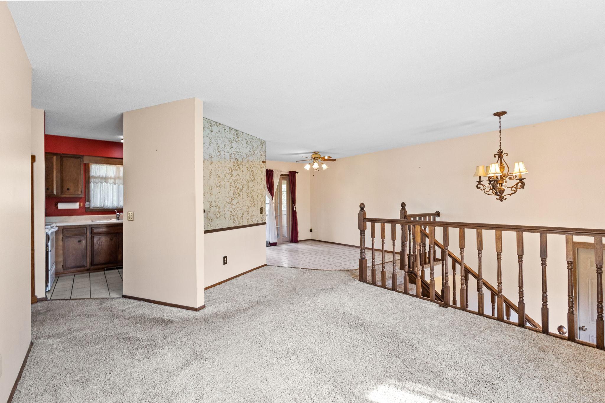 7613 Central Avenue NE