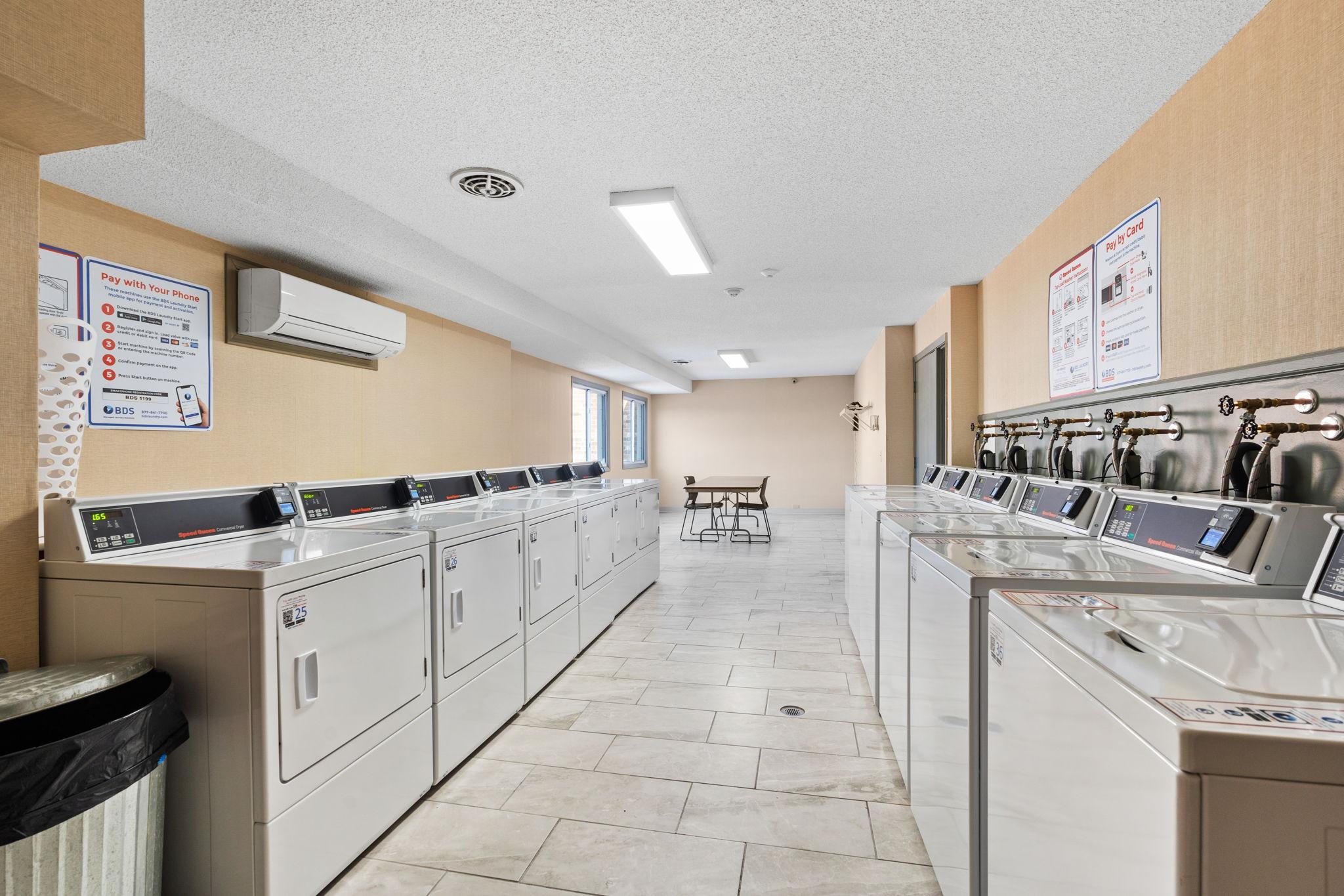 1601 N Innsbruck Drive Unit: 301NE