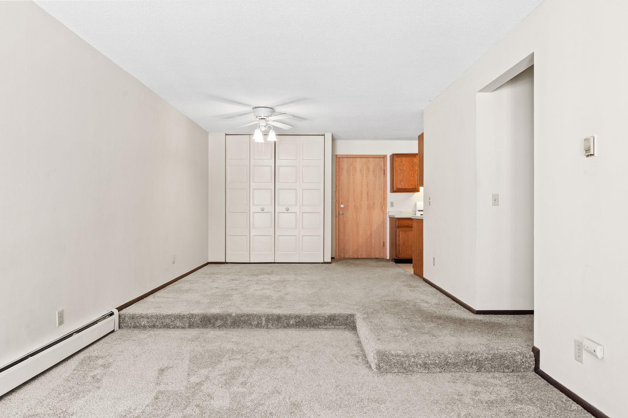 1601 N Innsbruck Drive Unit: 301NE