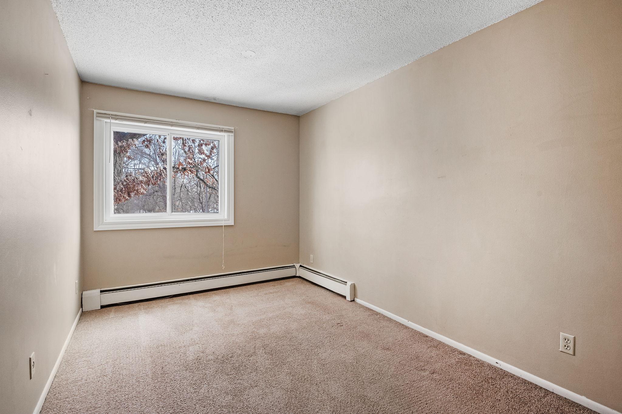 1601 N Innsbruck Drive Unit: 284NE