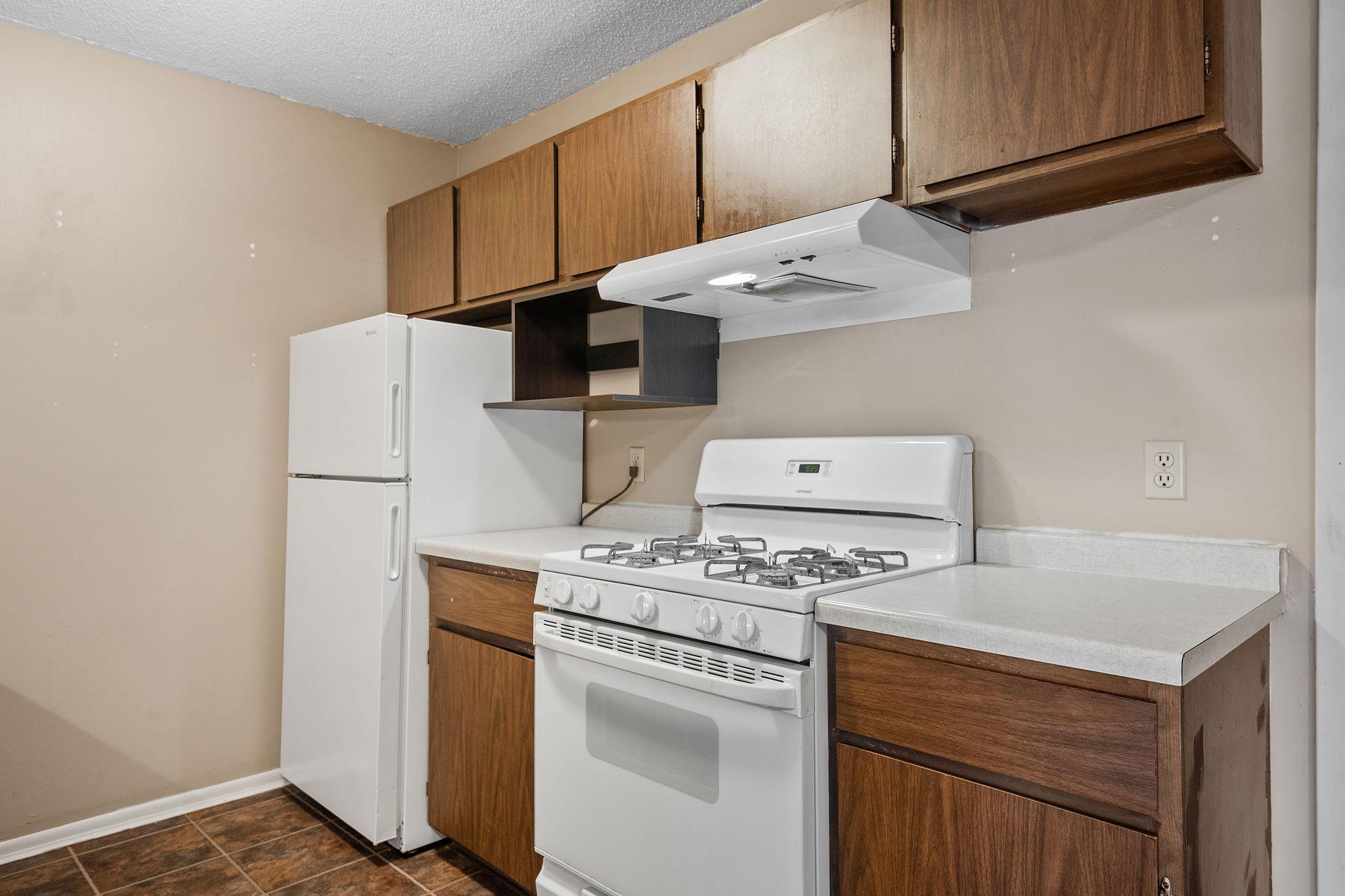 1601 N Innsbruck Drive Unit: 284NE