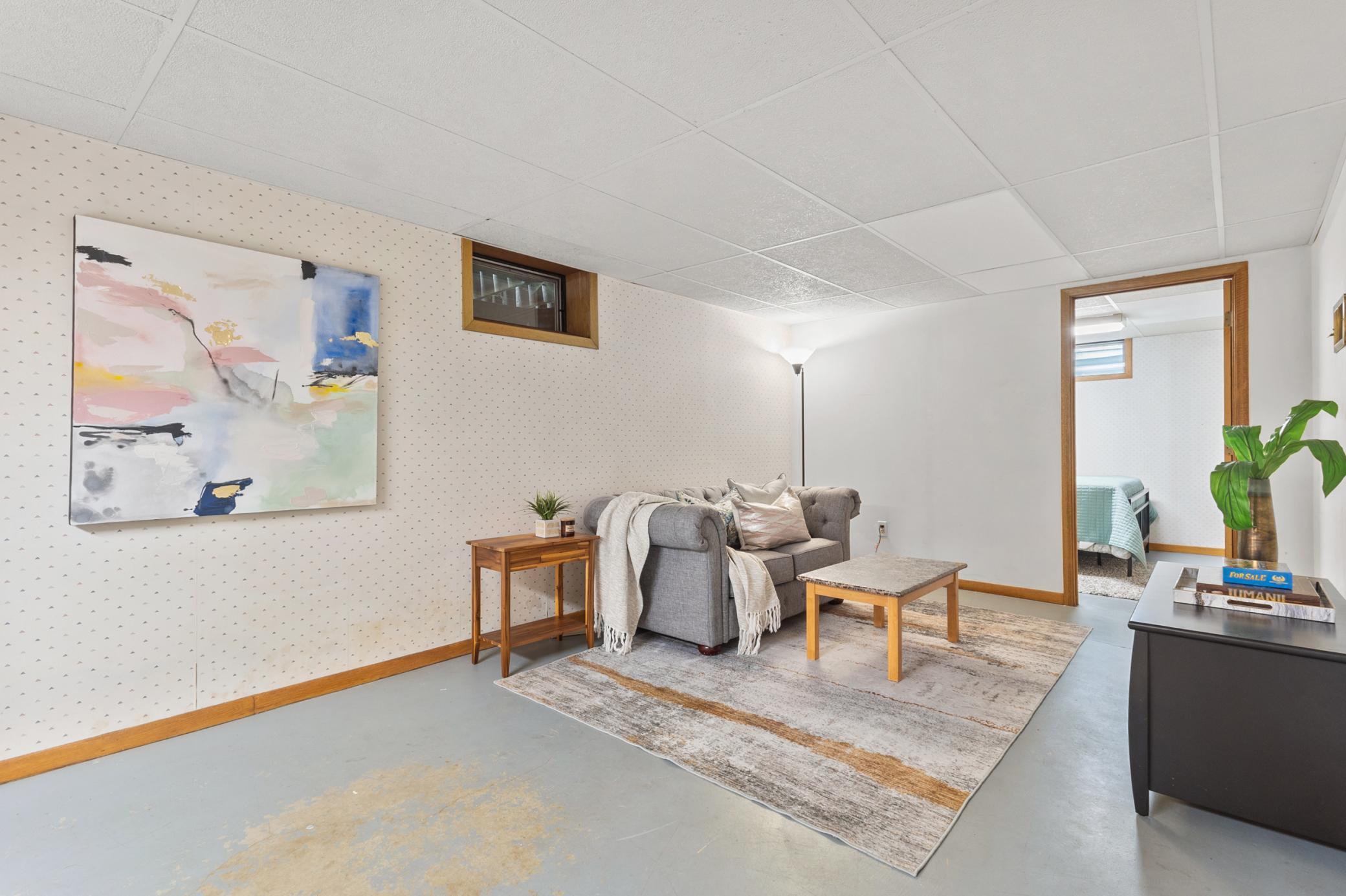 4333 Diamond Drive
