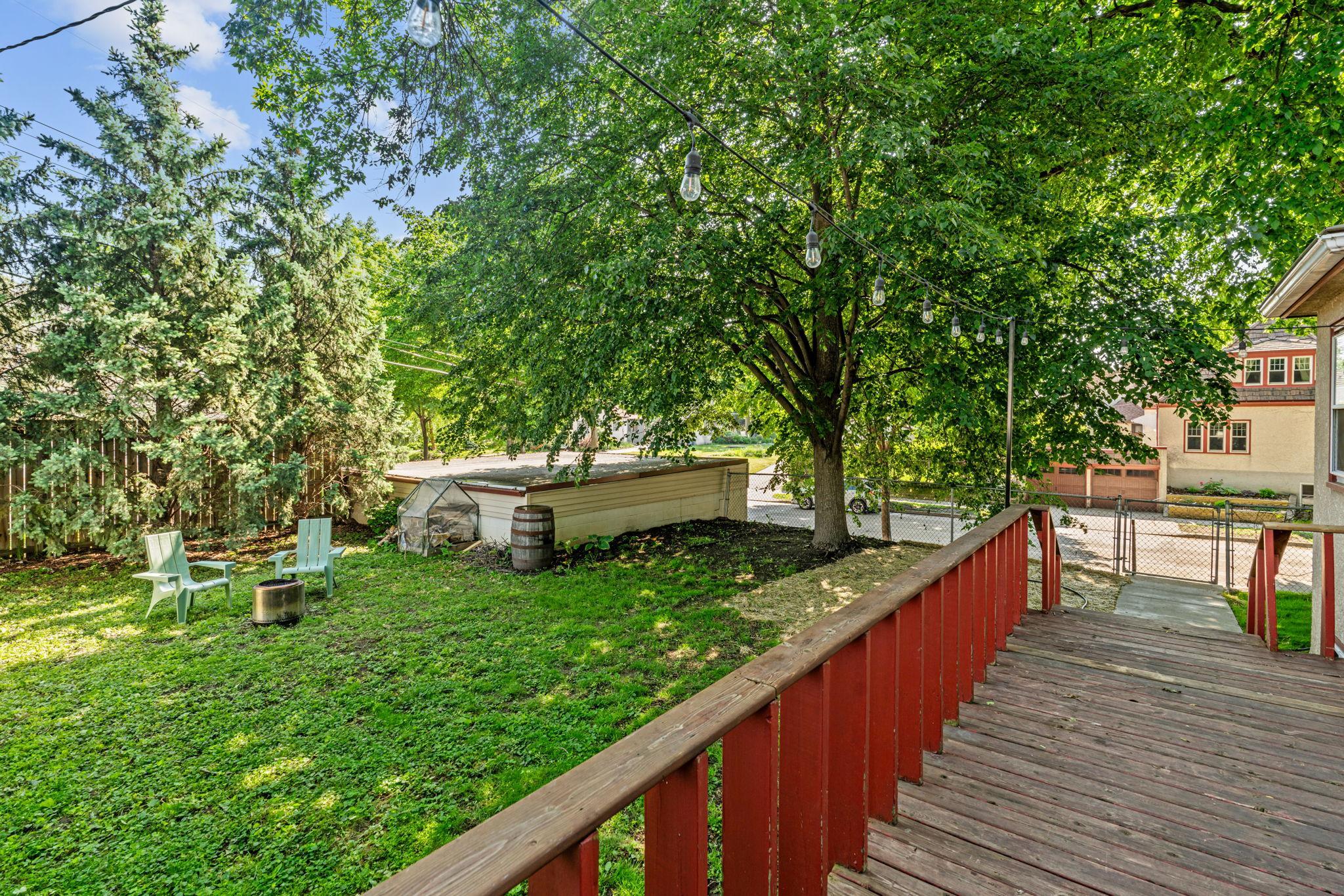 2121 Saint Anthony Parkway