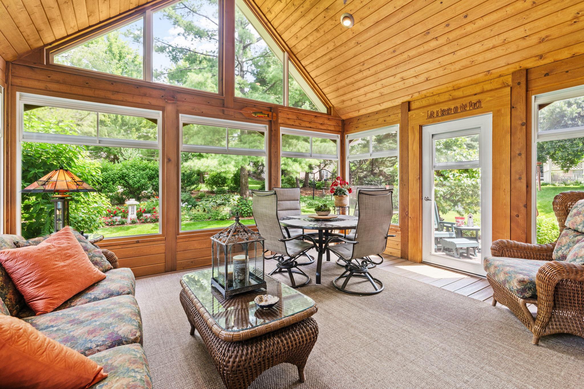 3649 Mount Vernon Lane