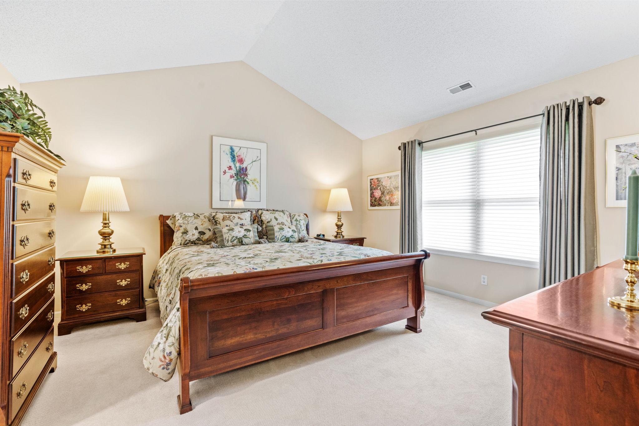 3649 Mount Vernon Lane