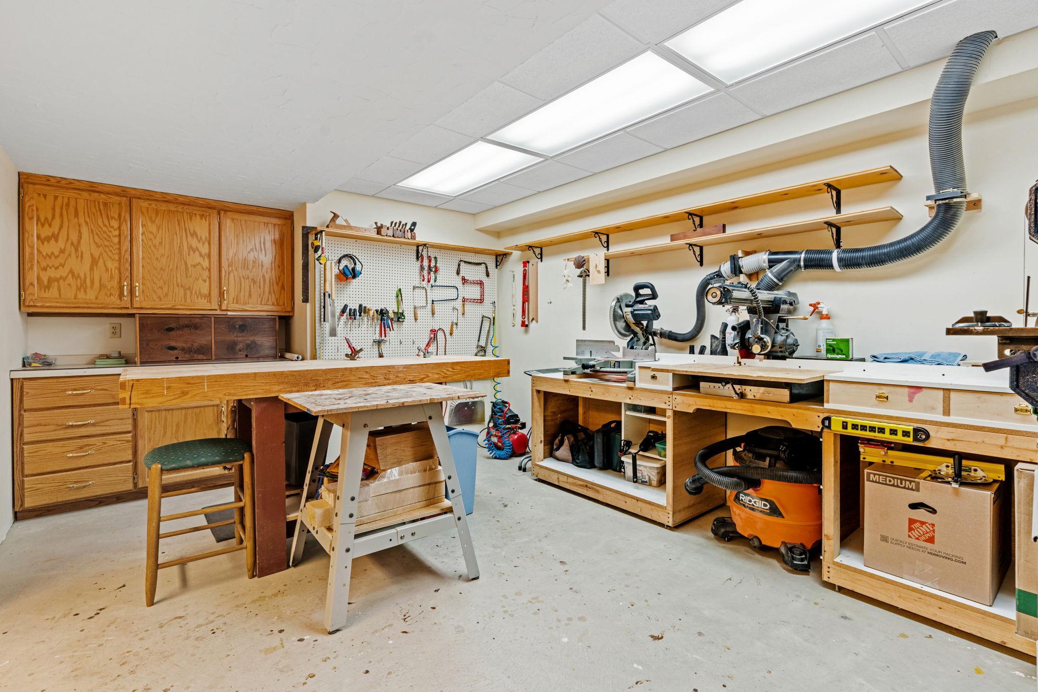 3649 Mount Vernon Lane