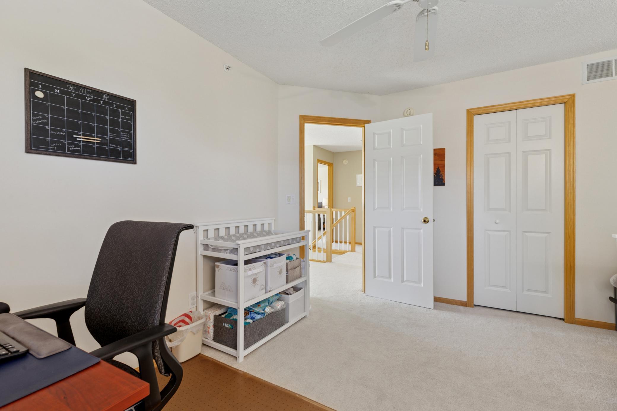 13915 52nd Avenue N Unit: 1204