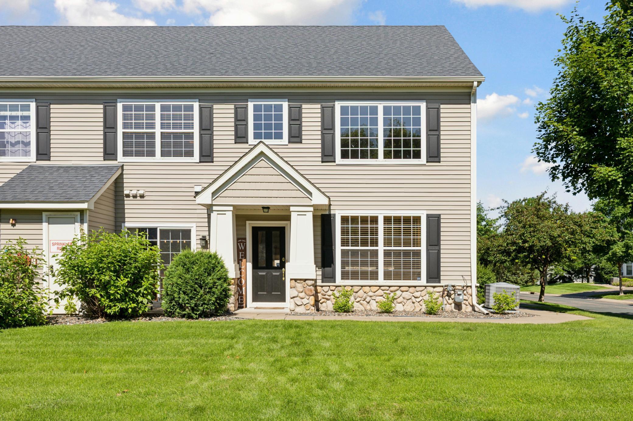 13915 52nd Avenue N Unit: 1204