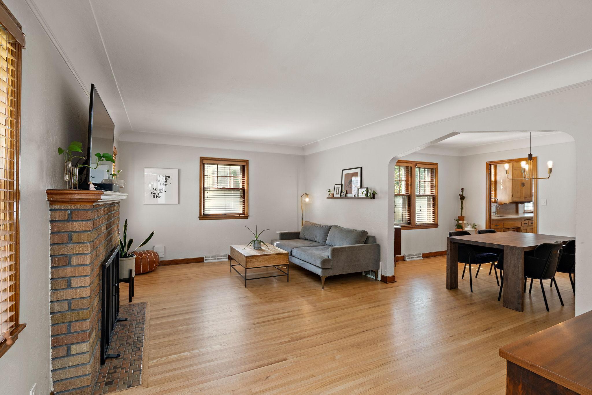 5538 Pleasant Avenue