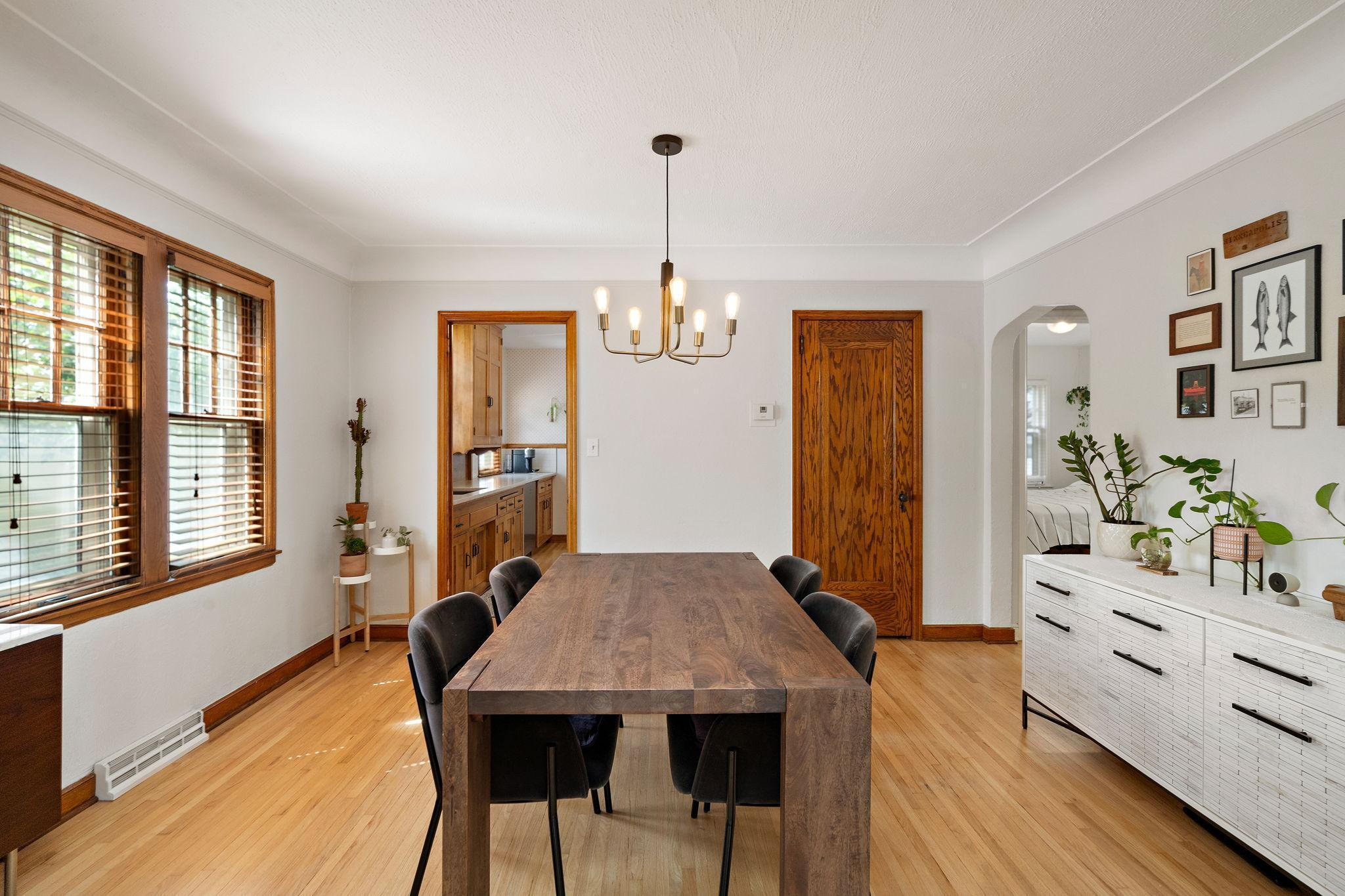 5538 Pleasant Avenue