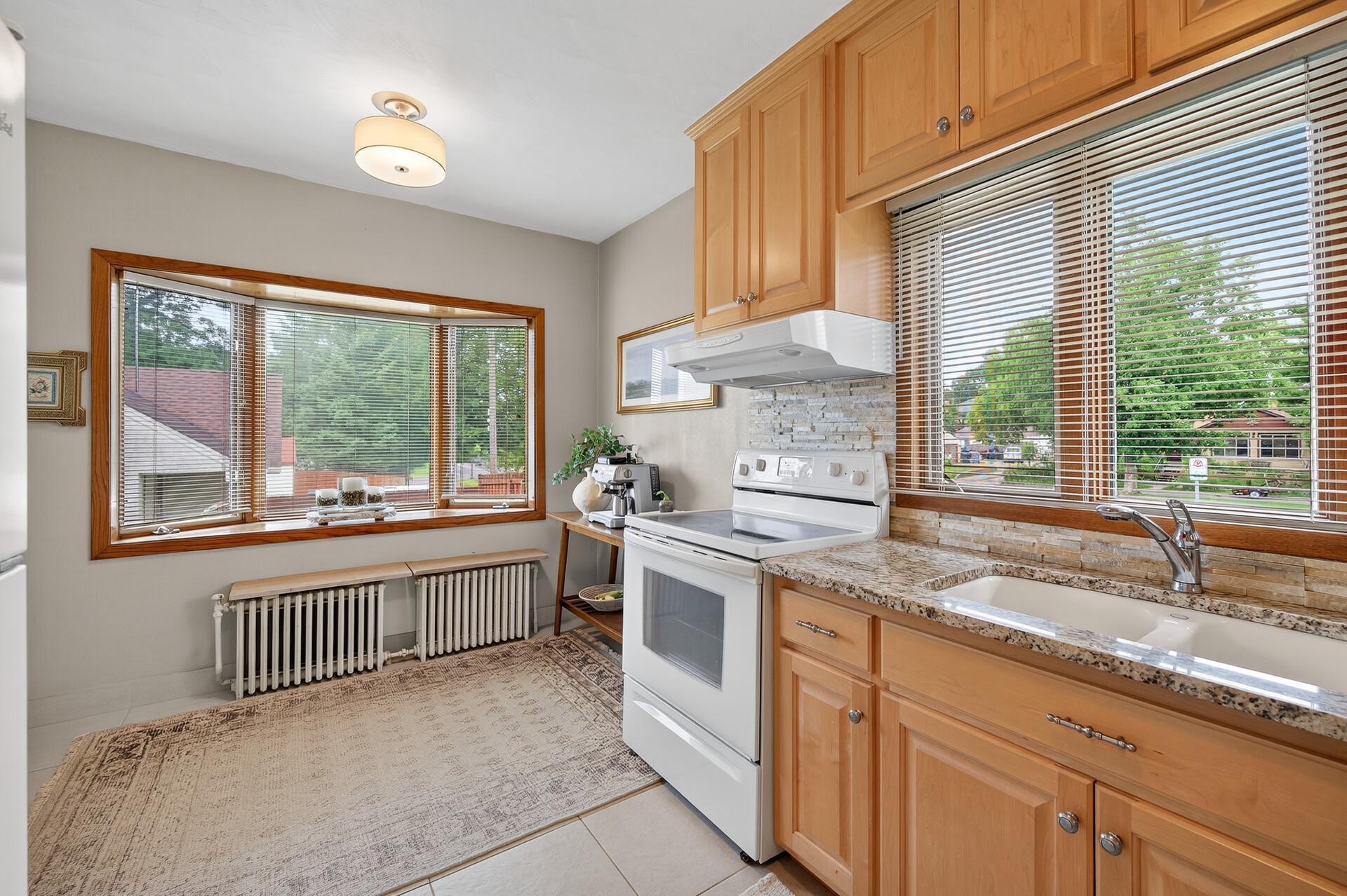 3050 Pierce Street NE