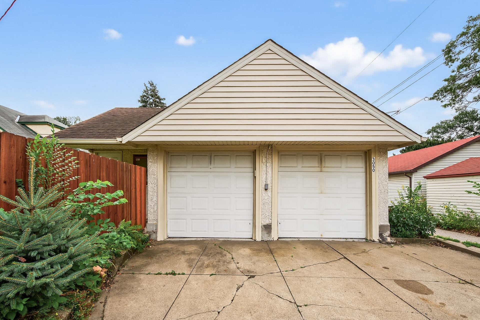 3050 Pierce Street NE