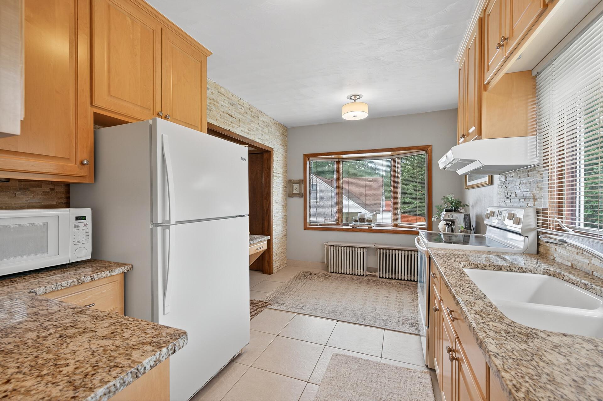 3050 Pierce Street NE