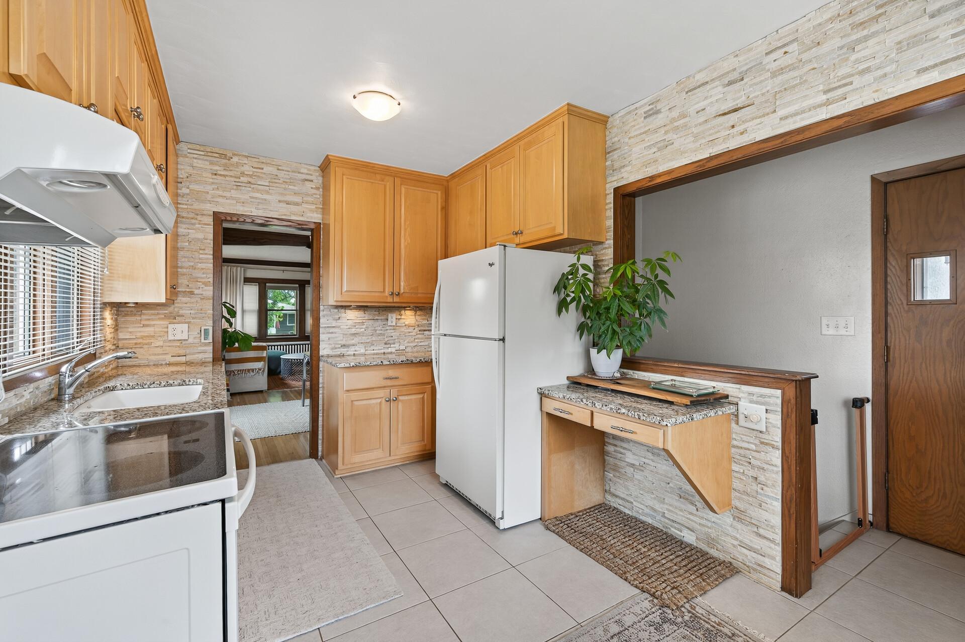 3050 Pierce Street NE