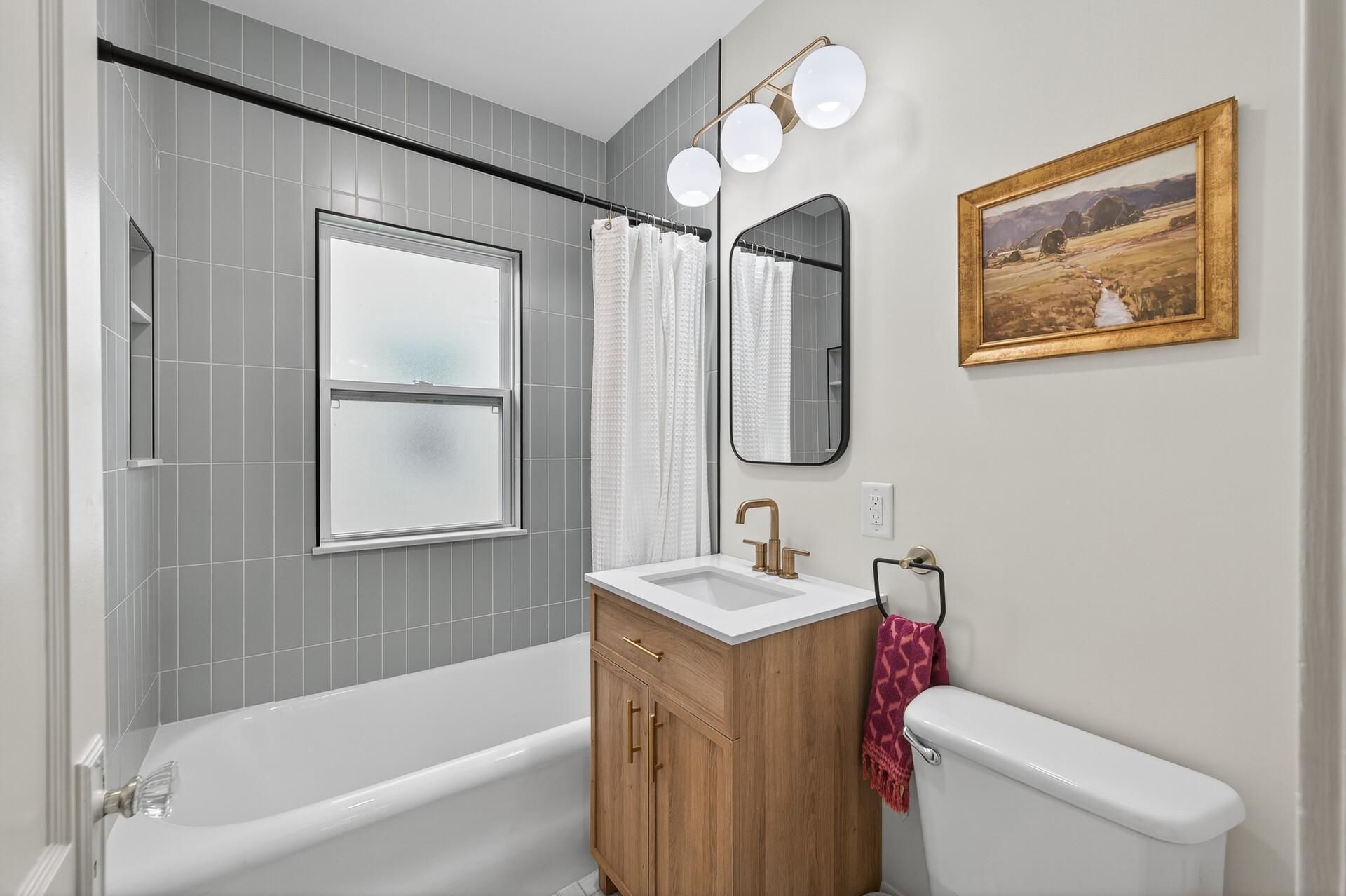 3050 Pierce Street NE