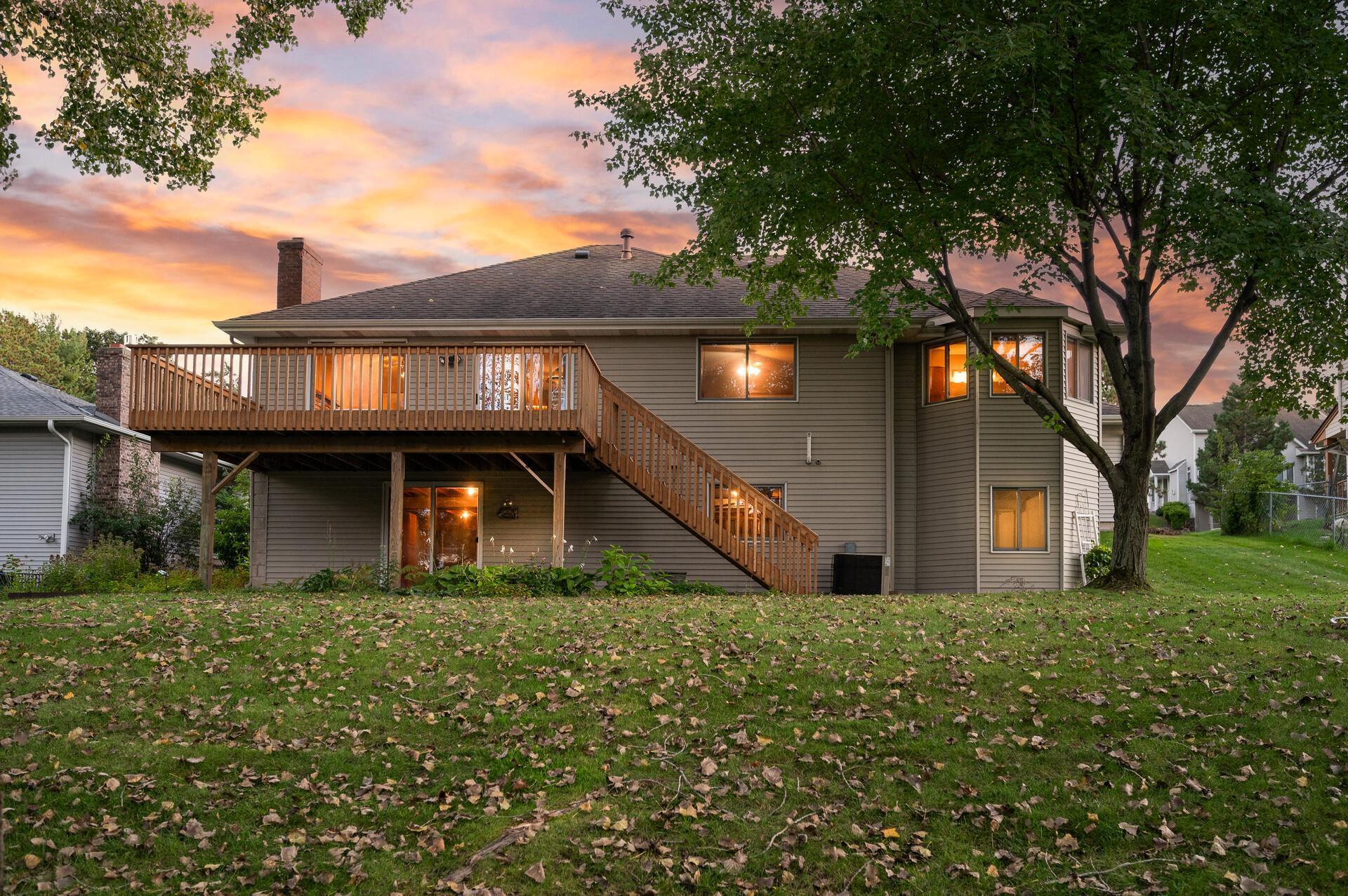 4454 Victoria Street N