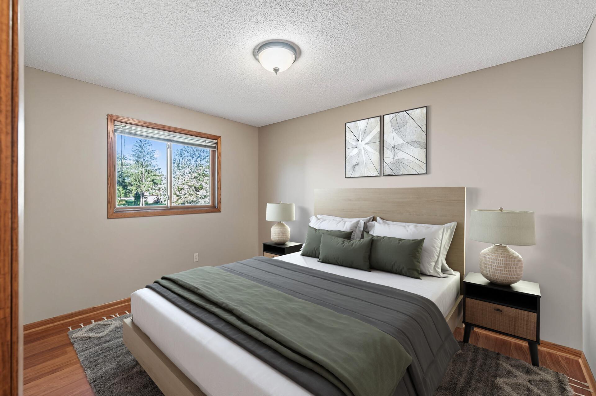 4454 Victoria Street N