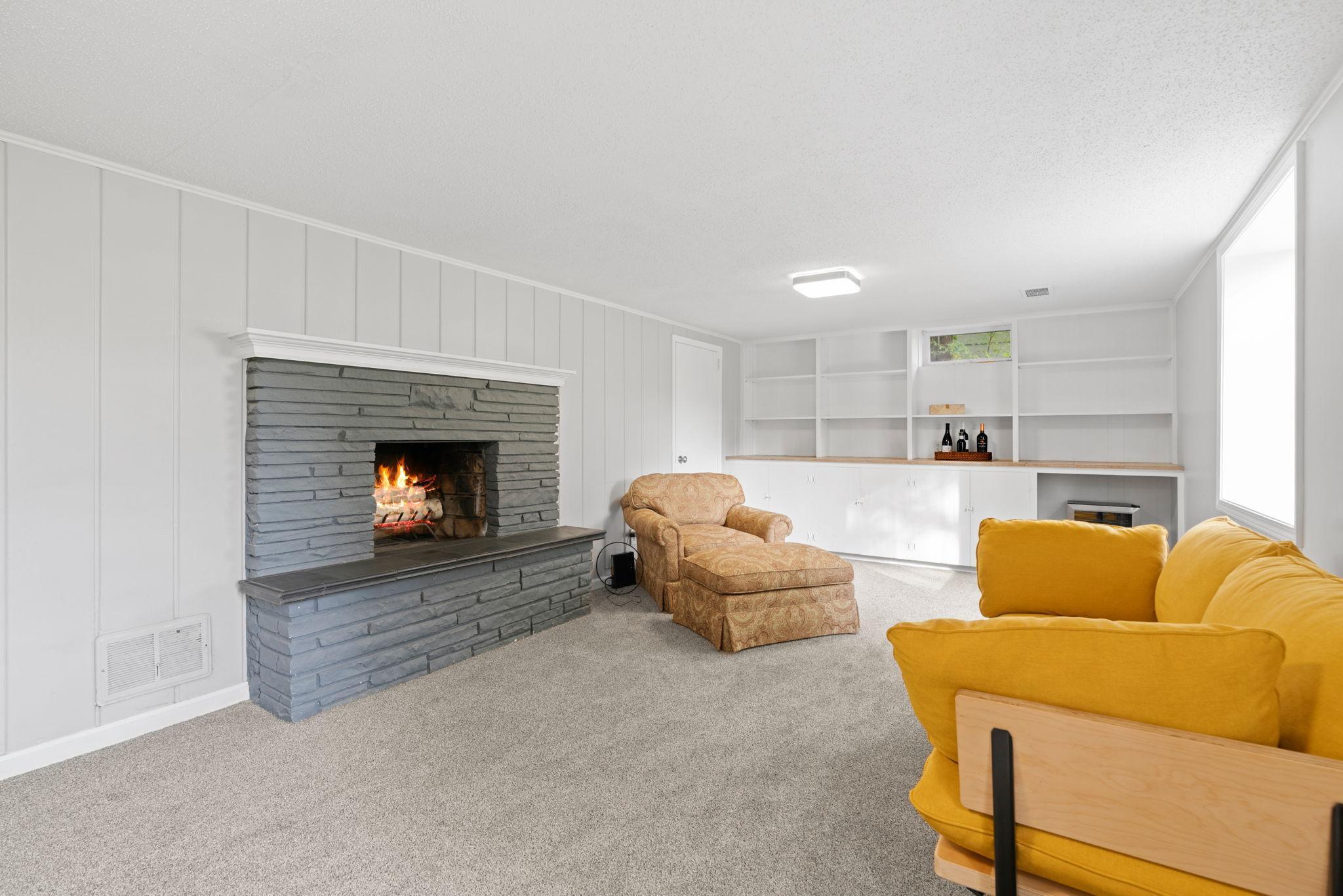 4848 Jersey Avenue N