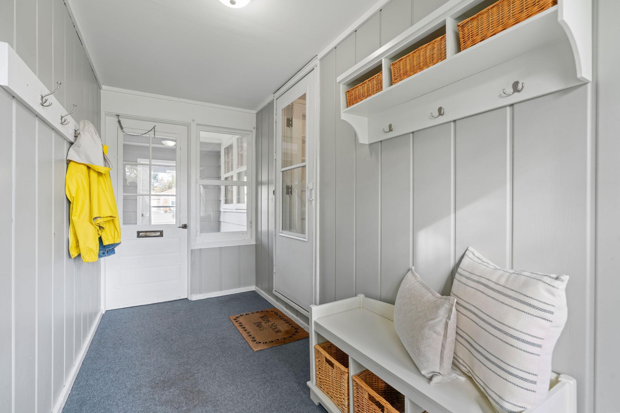 4848 Jersey Avenue N