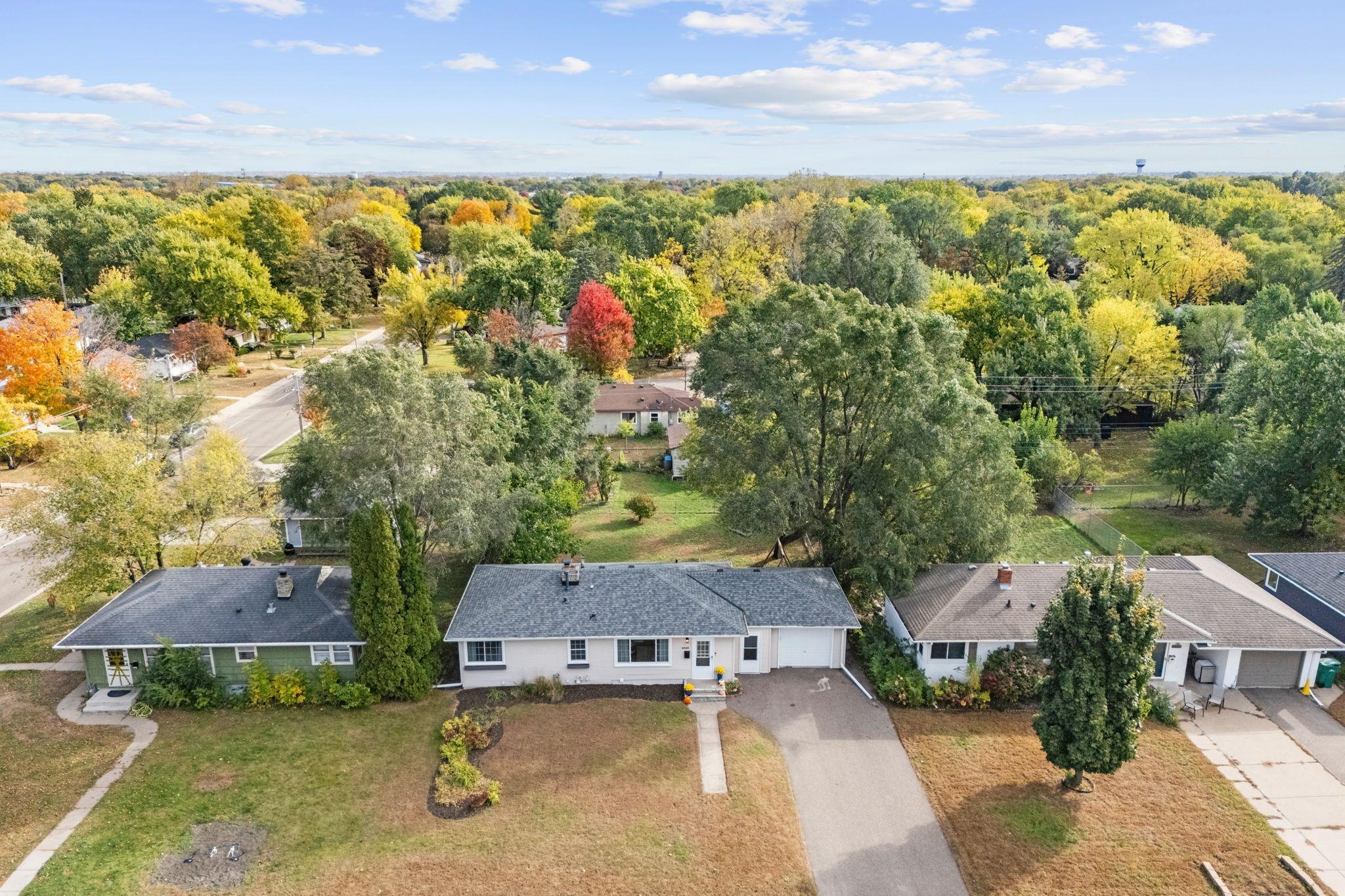 4848 Jersey Avenue N