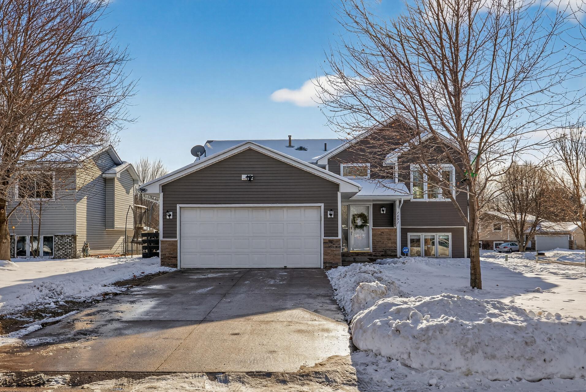 7697 Homestead Court S