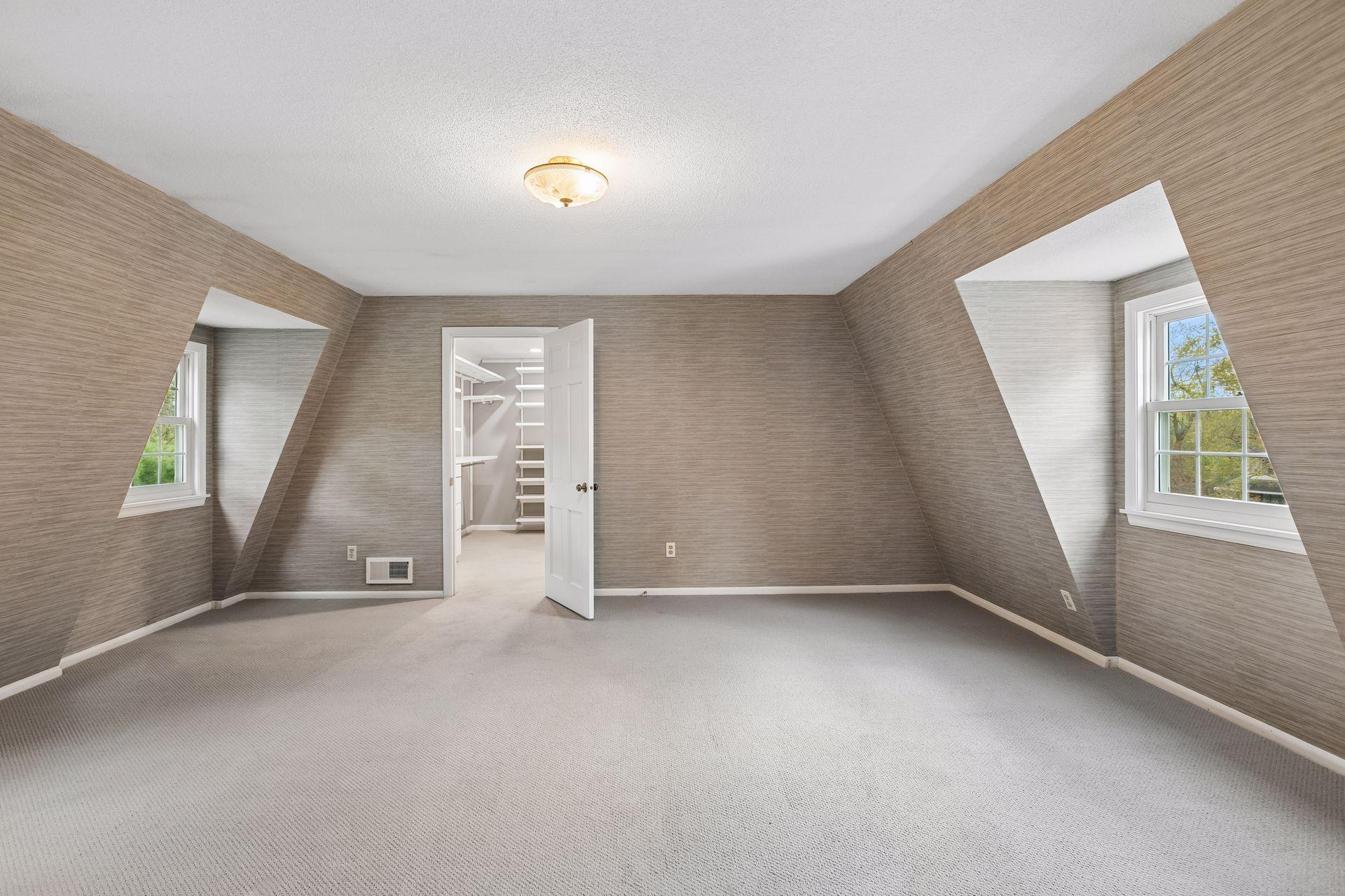 15074 Highland Trail