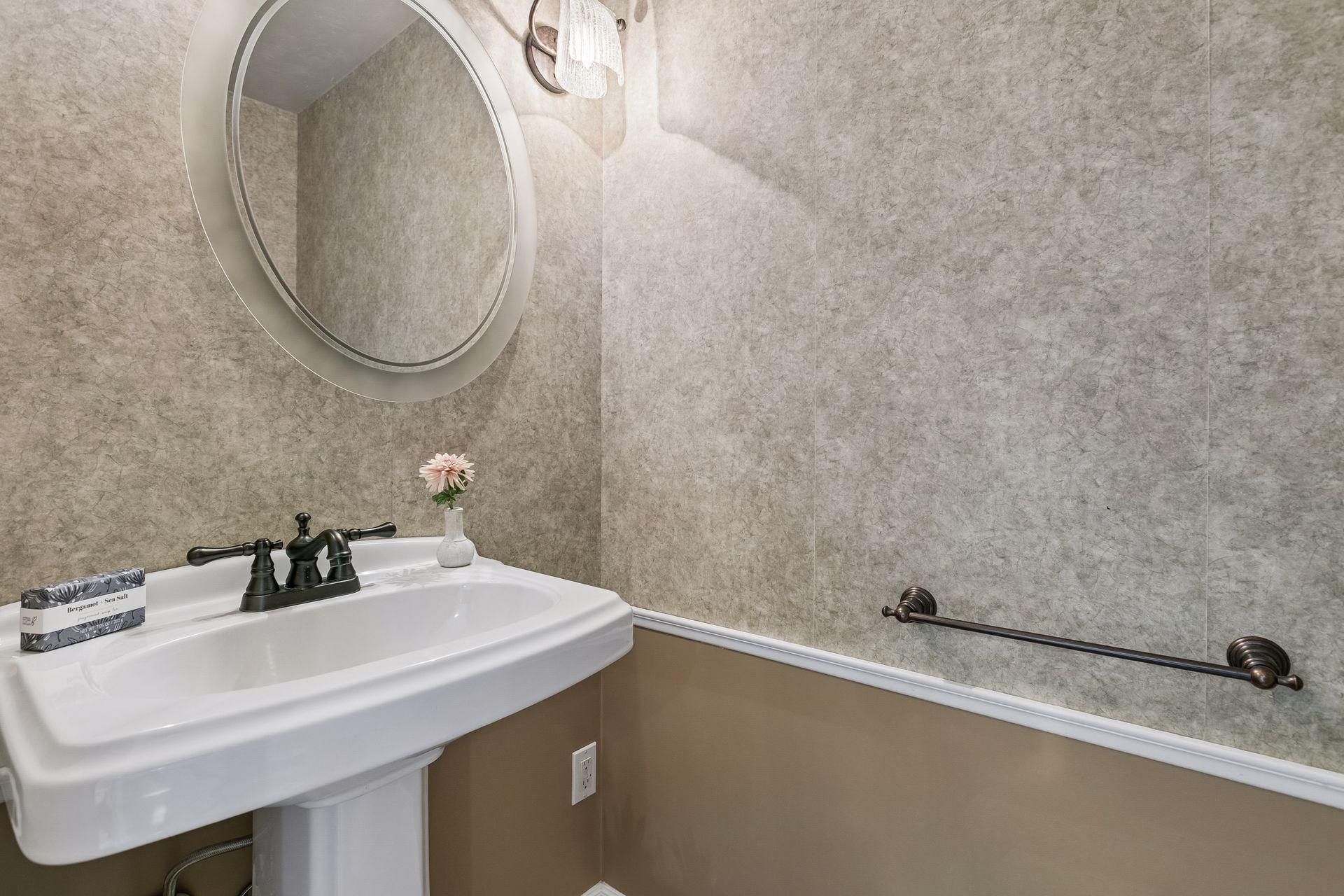 15074 Highland Trail