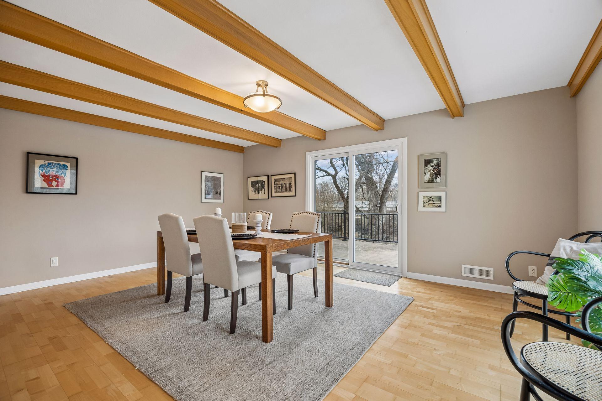 7837 Edgebrook Drive