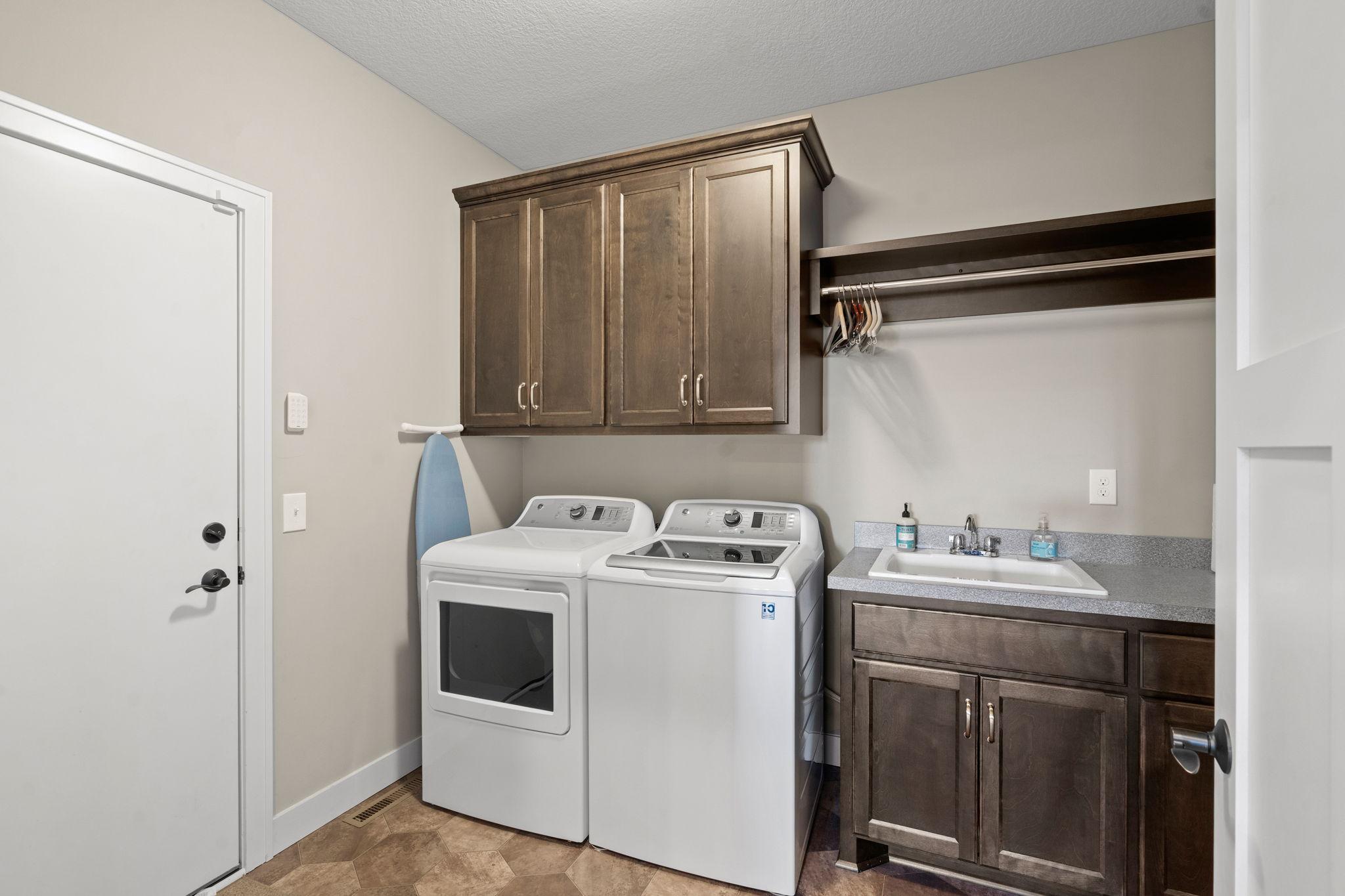5189 Sundial Court