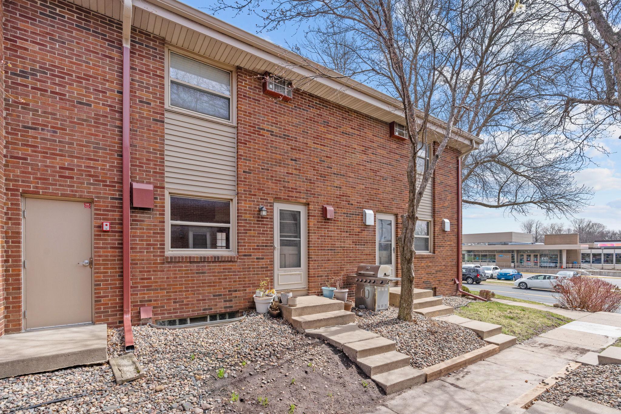 2130 14th Street NW Unit: 2