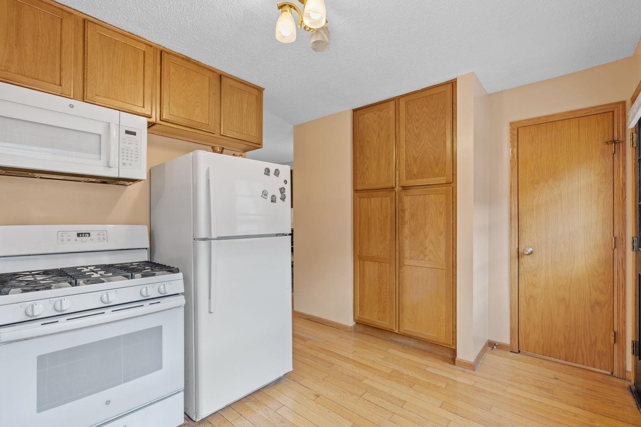 2130 14th Street NW Unit: 2