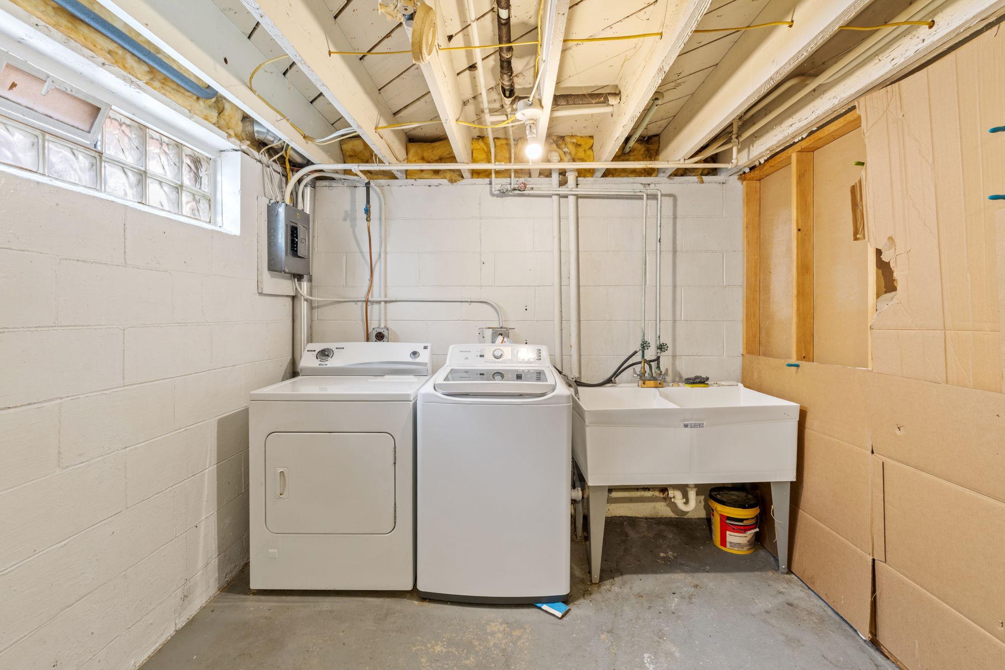 2130 14th Street NW Unit: 2