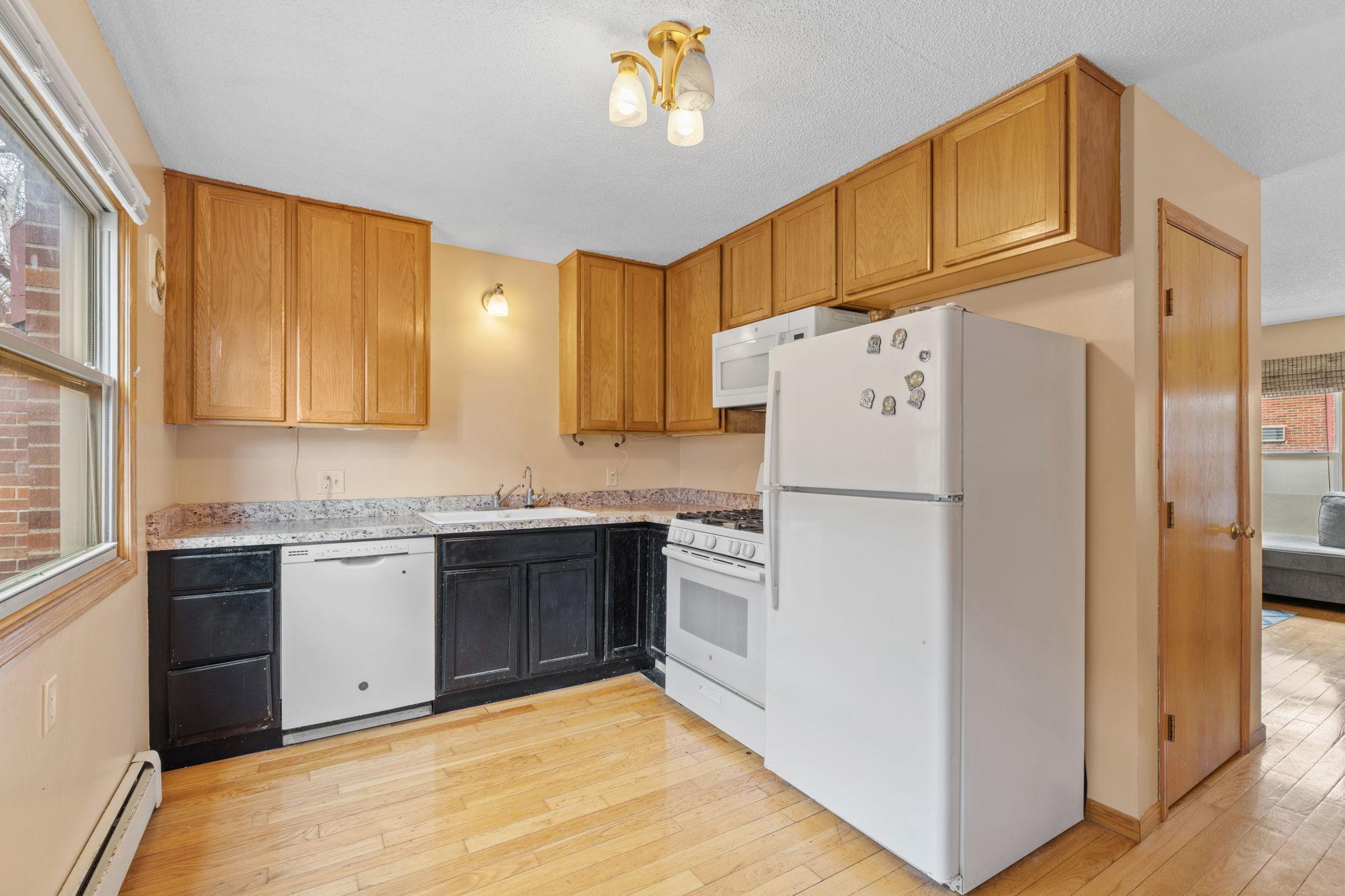2130 14th Street NW Unit: 2