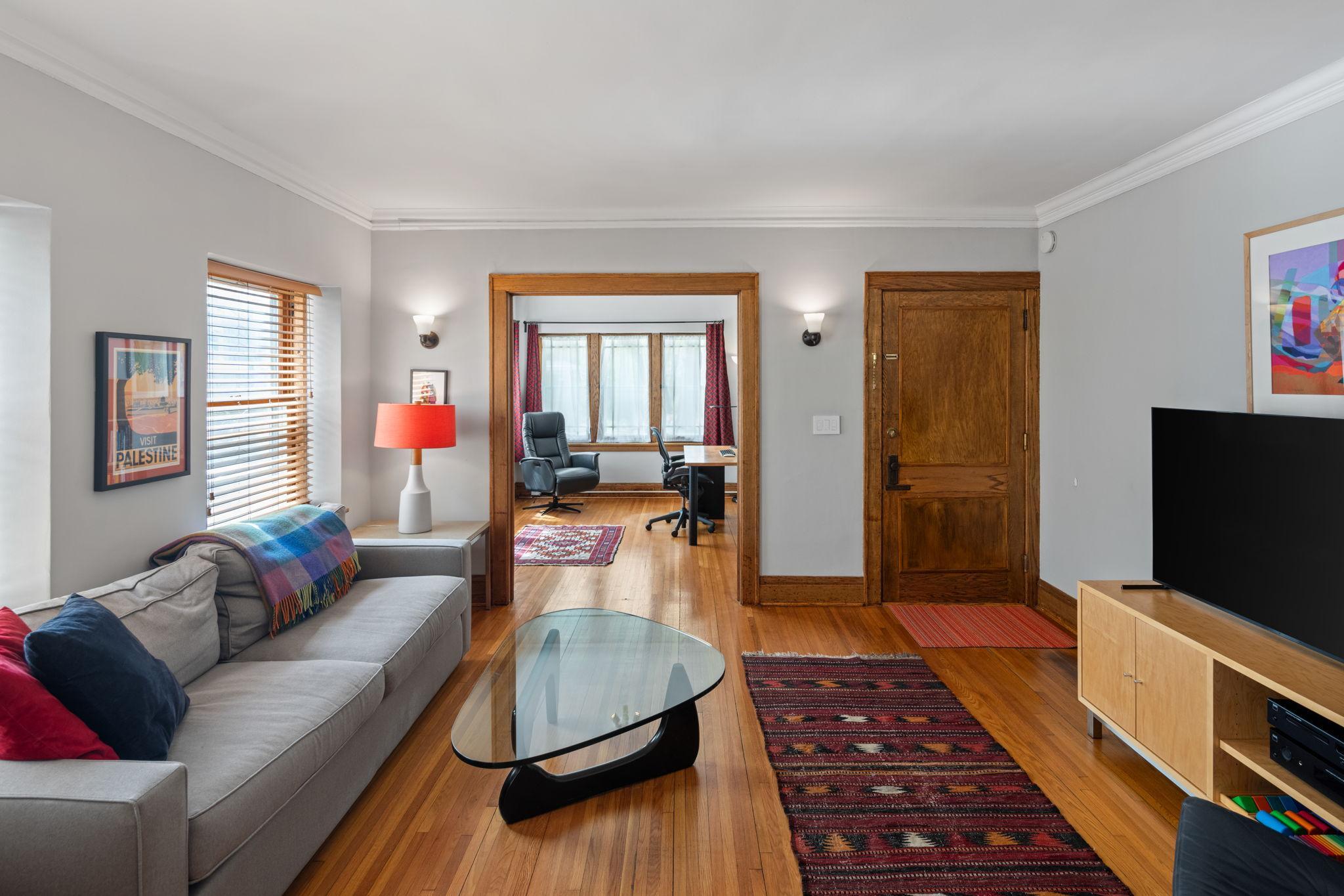 3129 Fremont Avenue S Unit: 2