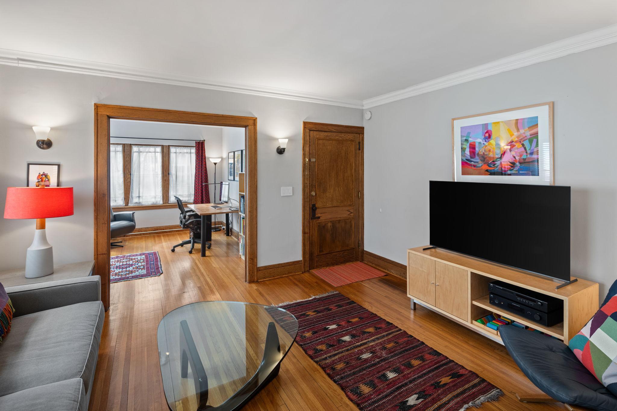 3129 Fremont Avenue S Unit: 2