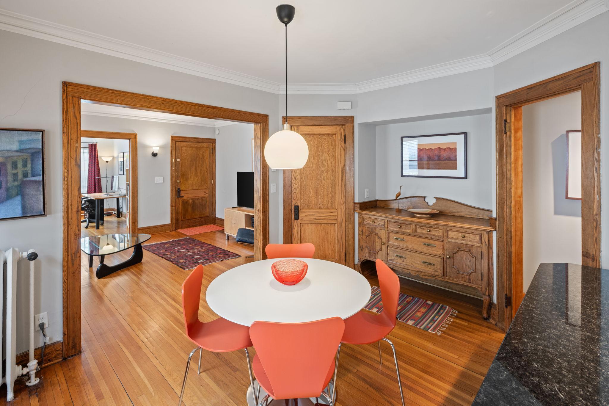 3129 Fremont Avenue S Unit: 2