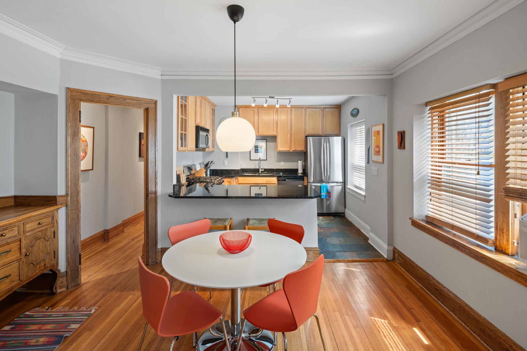 3129 Fremont Avenue S Unit: 2