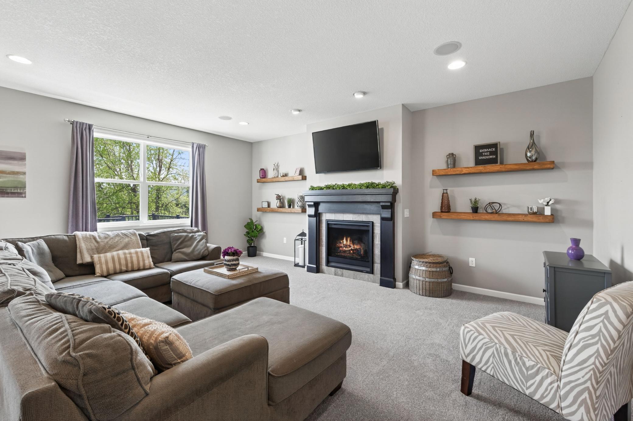 11161 3rd Street N