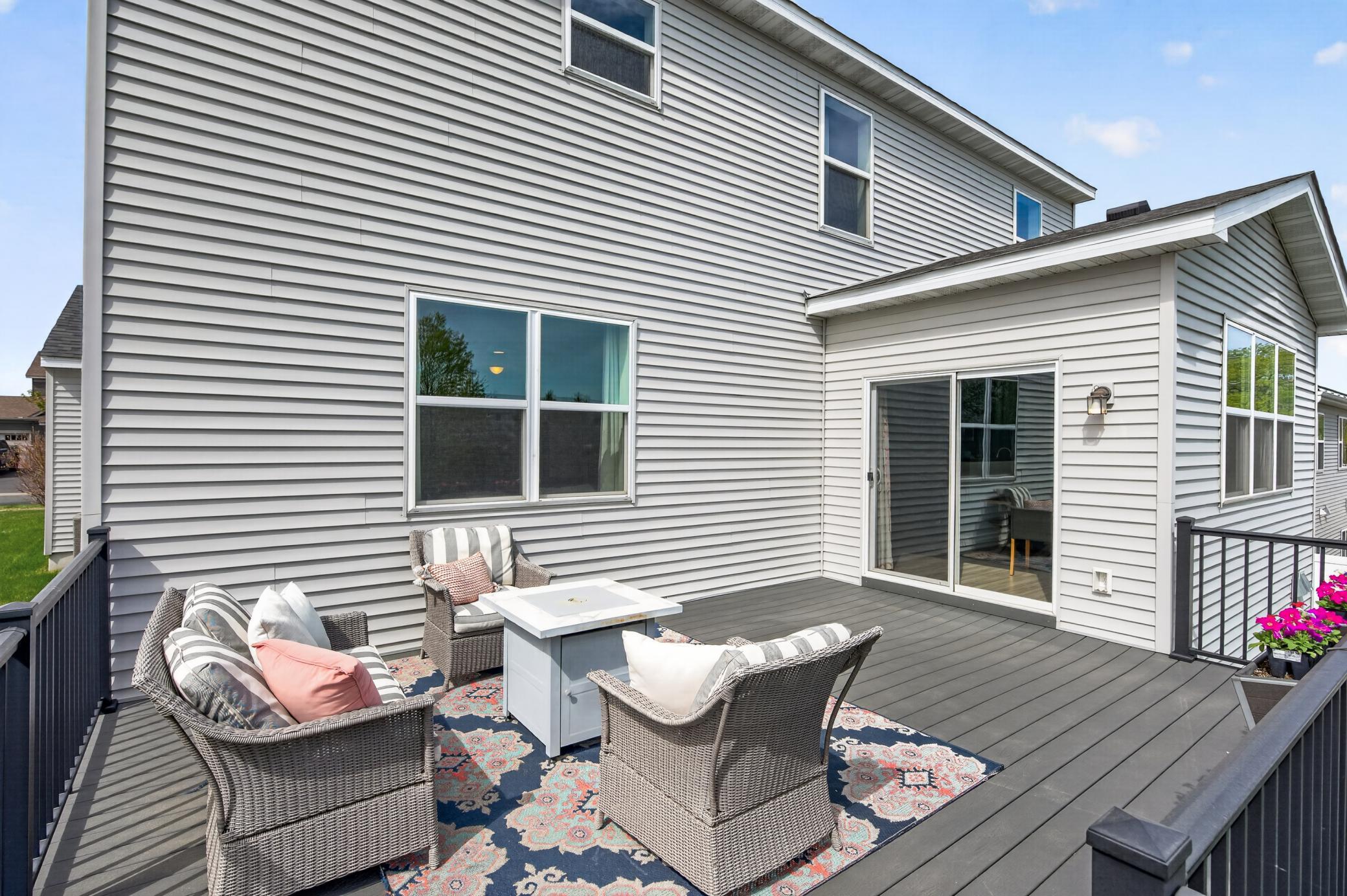 11161 3rd Street N