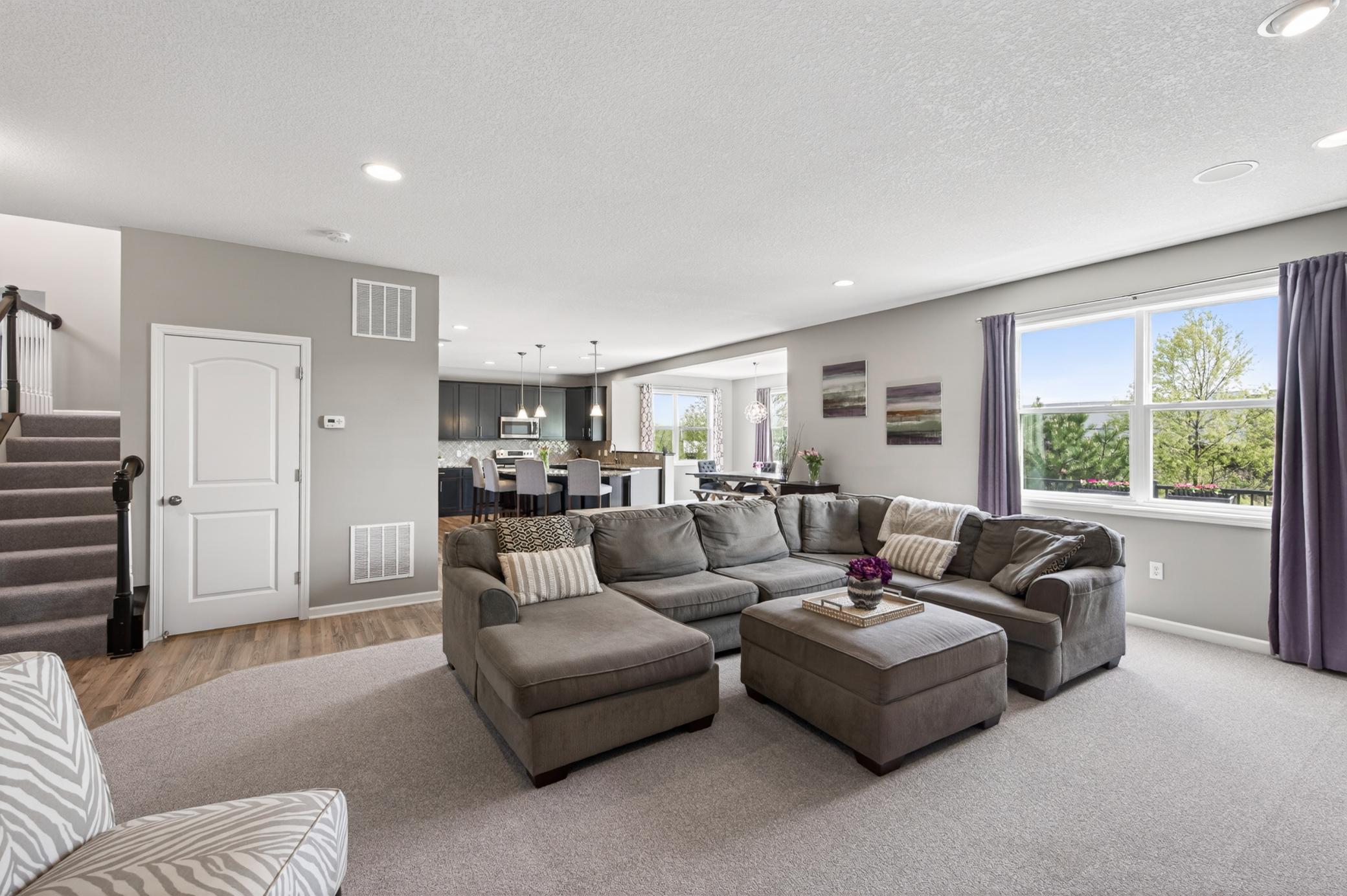 11161 3rd Street N