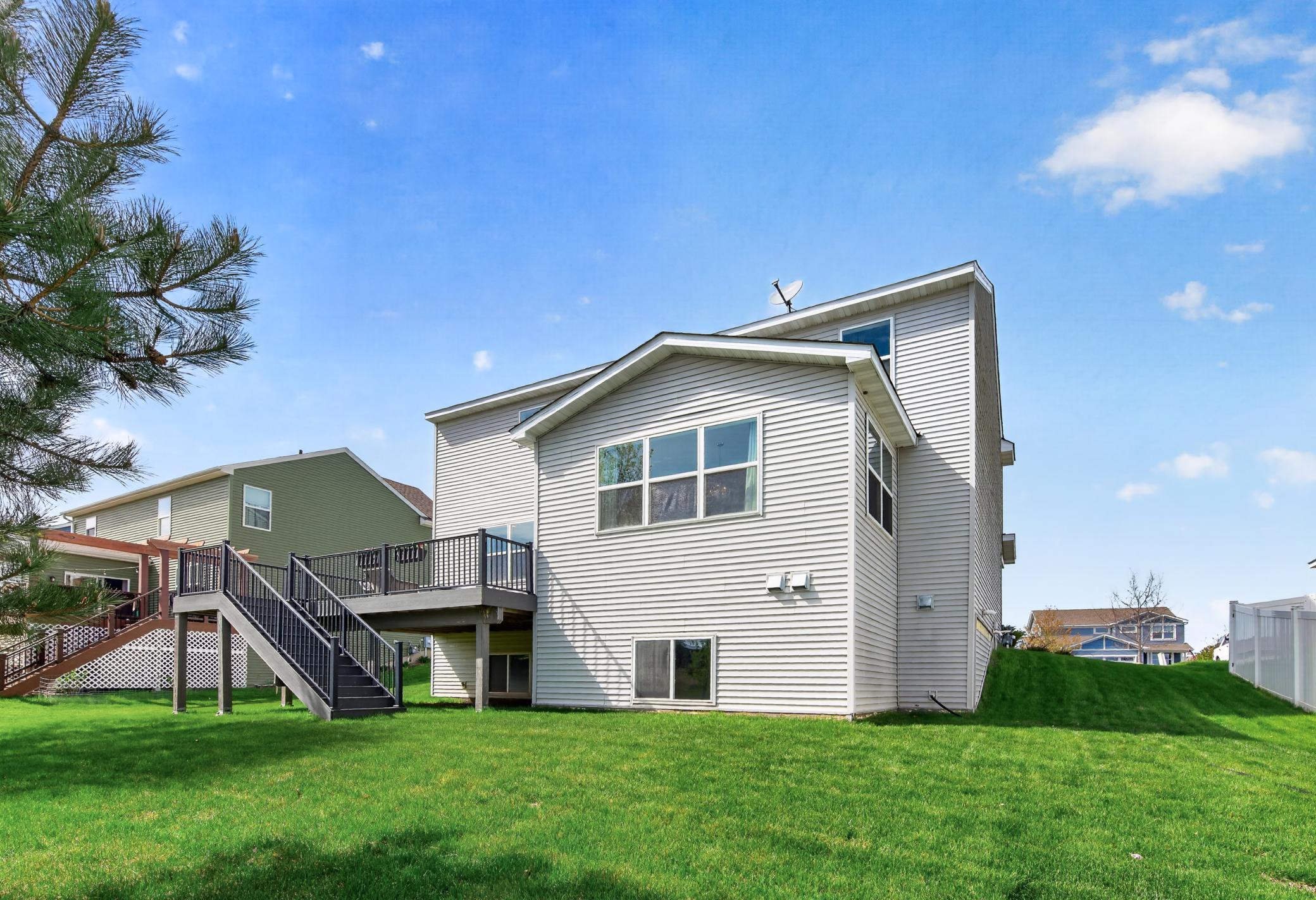 11161 3rd Street N