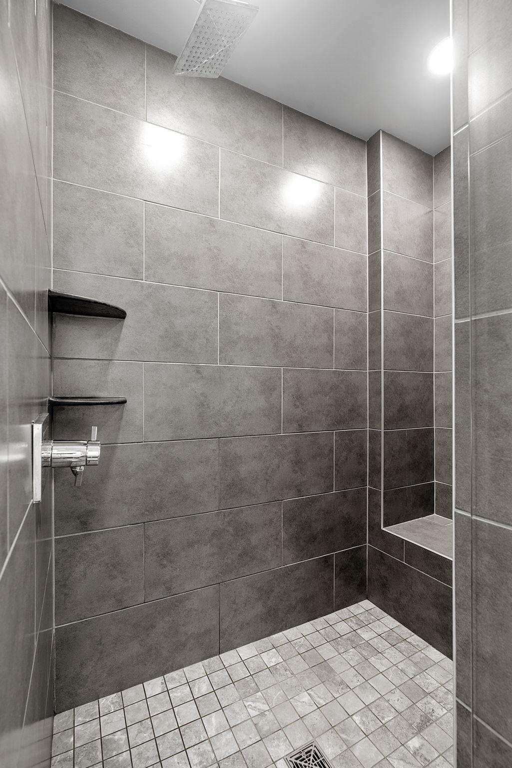 5043 Ewing Avenue S Unit: 100