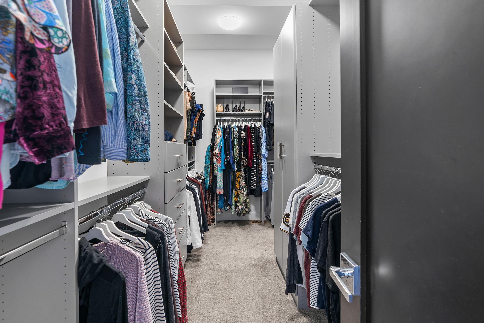 5043 Ewing Avenue S Unit: 100