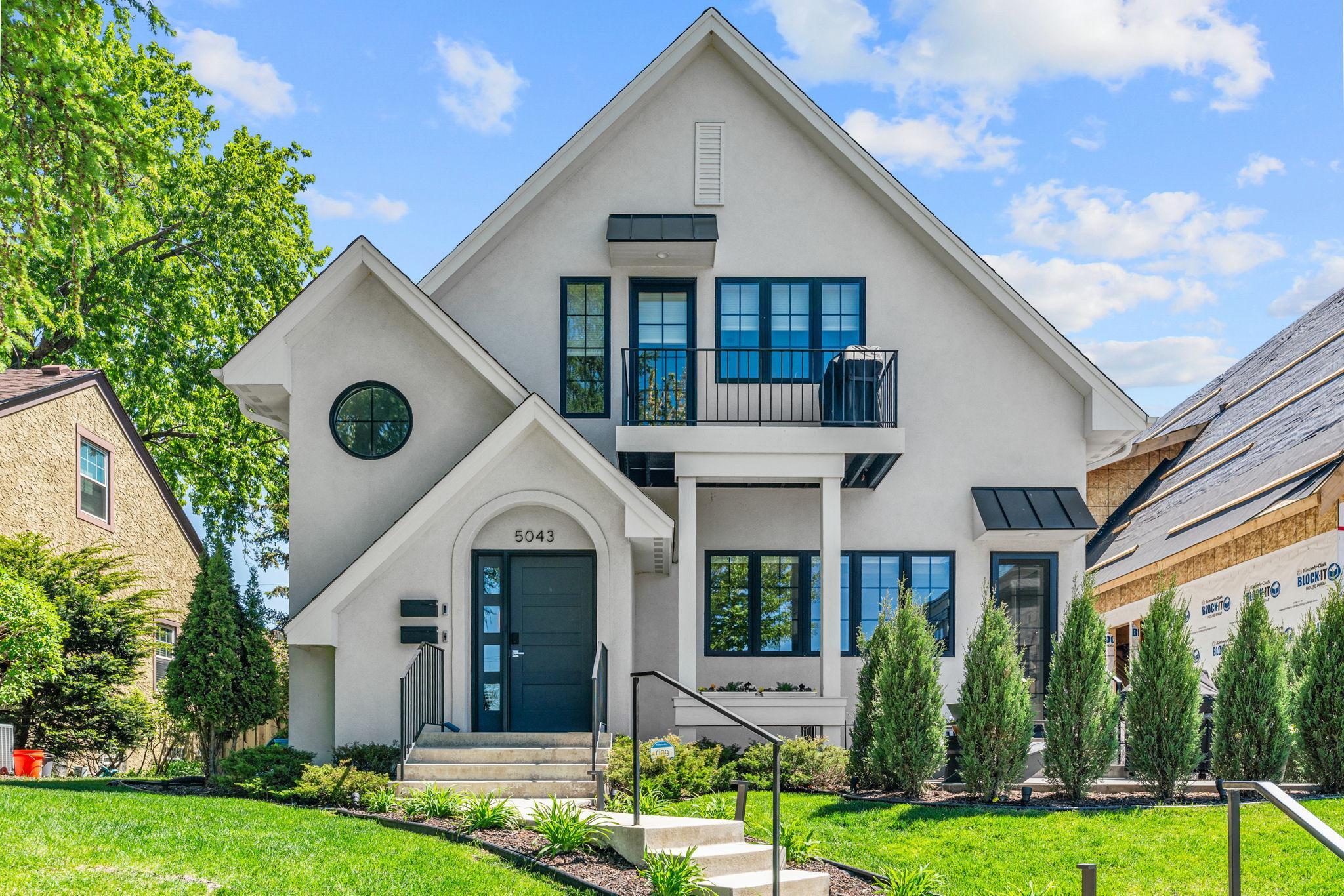 5043 Ewing Avenue S Unit: 100