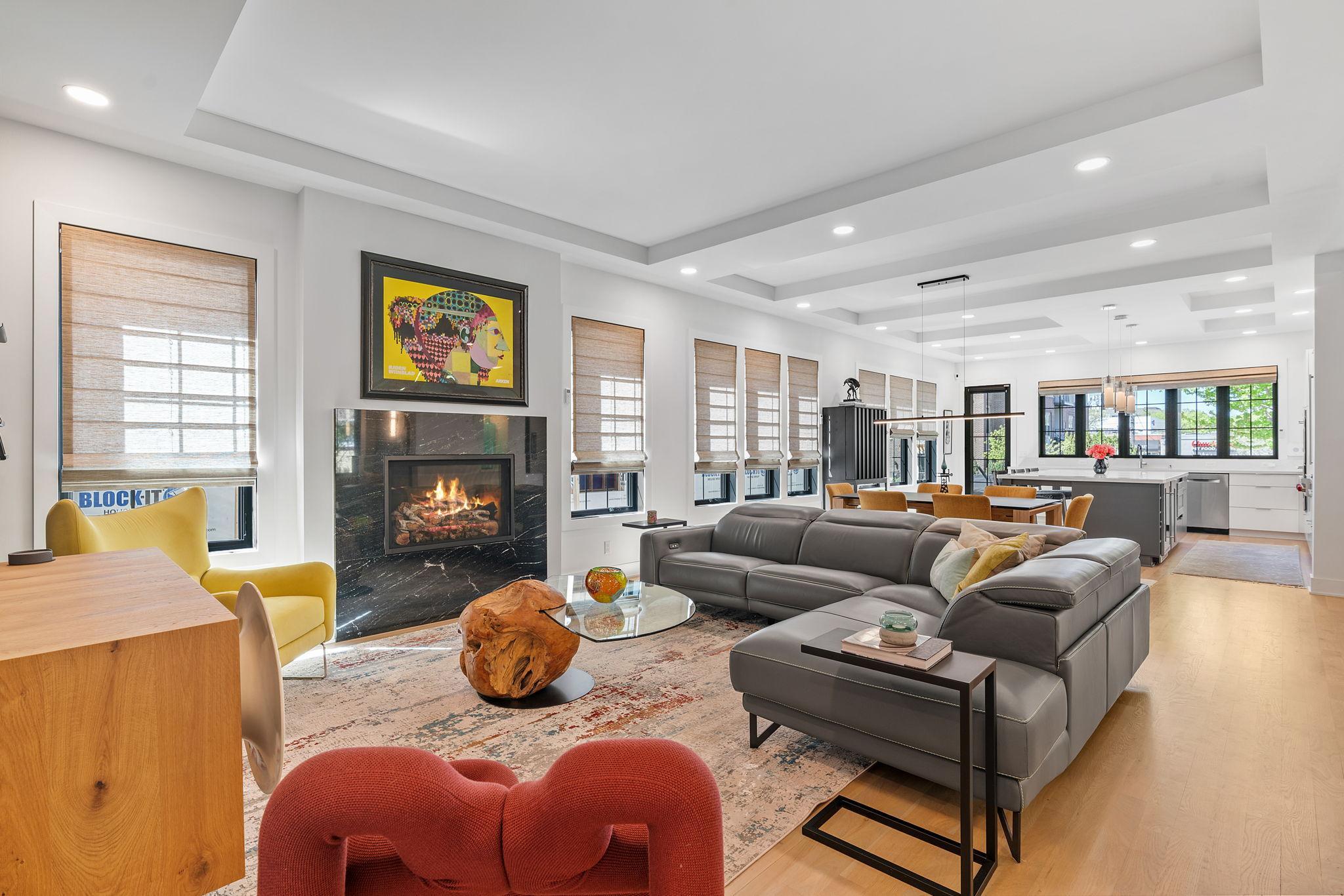 5043 Ewing Avenue S Unit: 100