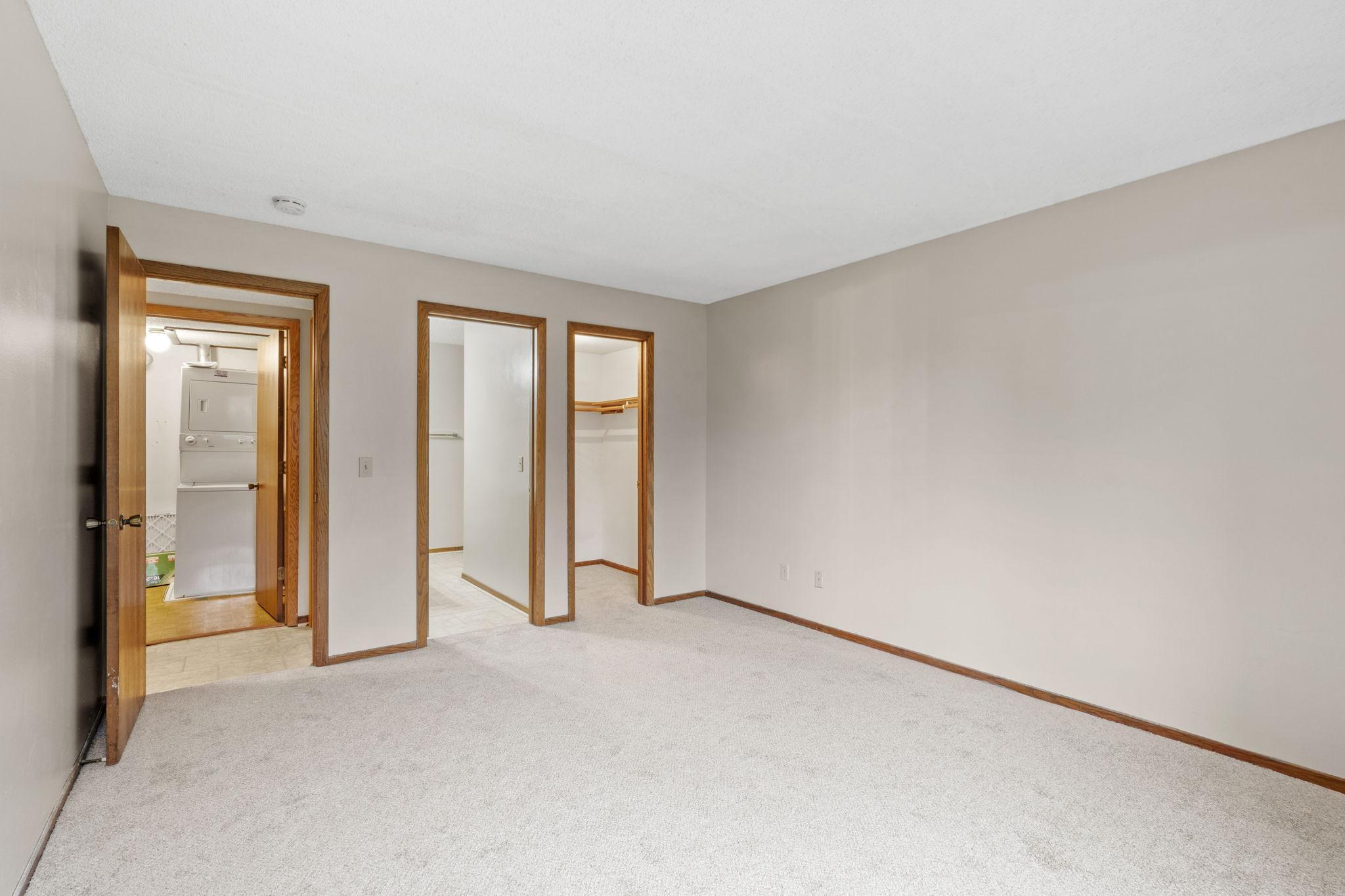 4165 Hilltop Point Unit: 105