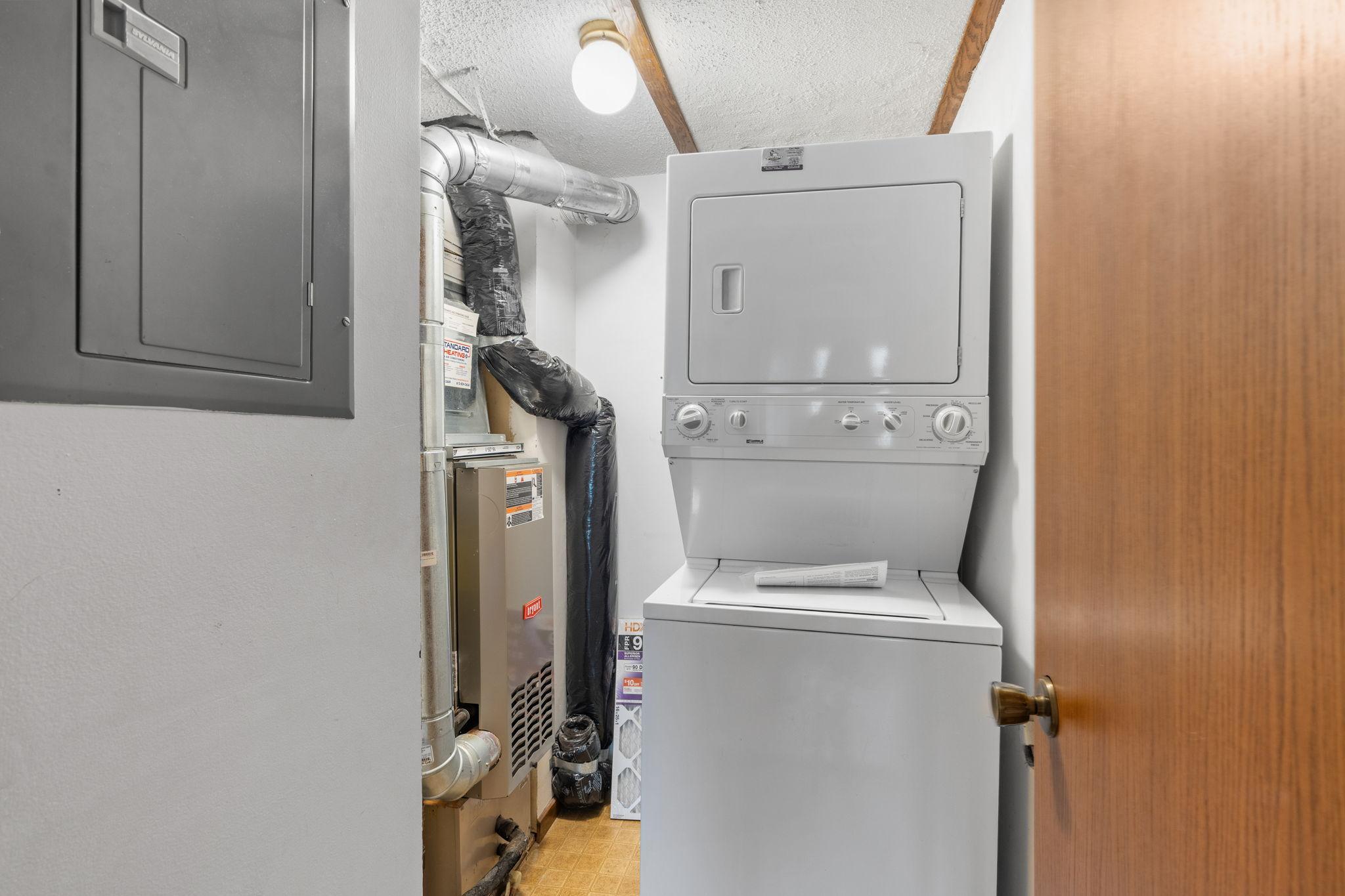 4165 Hilltop Point Unit: 105