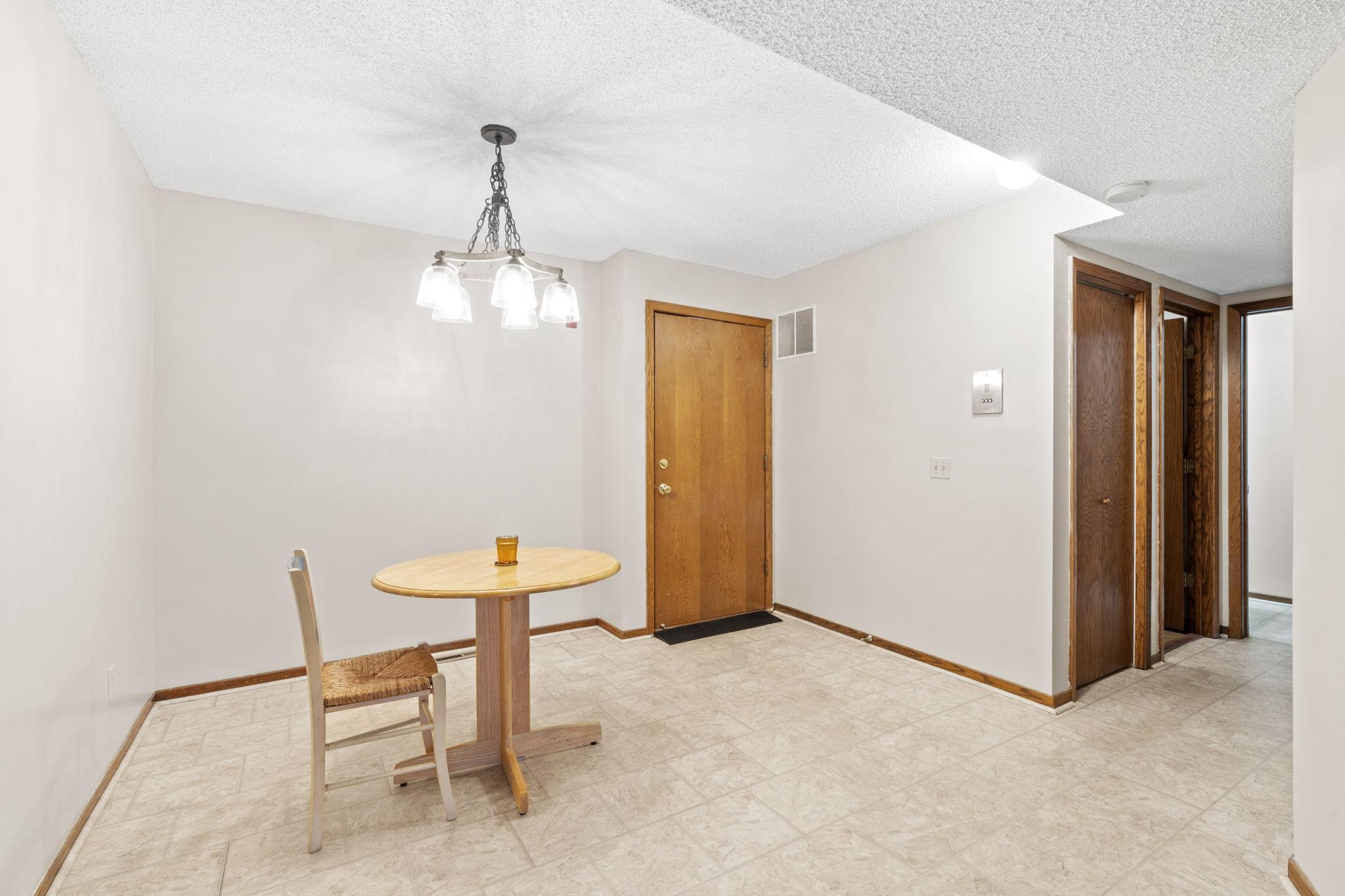 4165 Hilltop Point Unit: 105