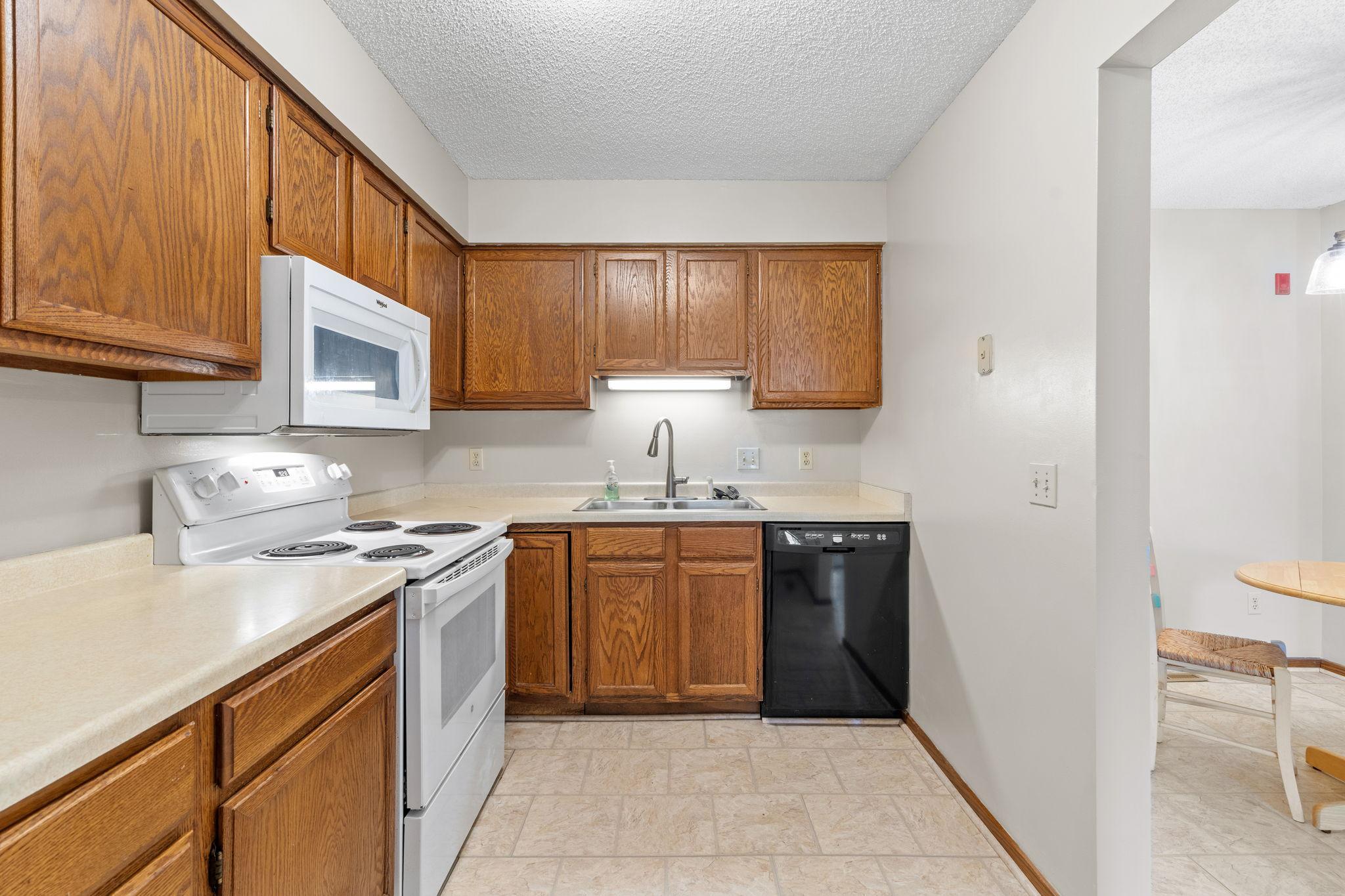 4165 Hilltop Point Unit: 105