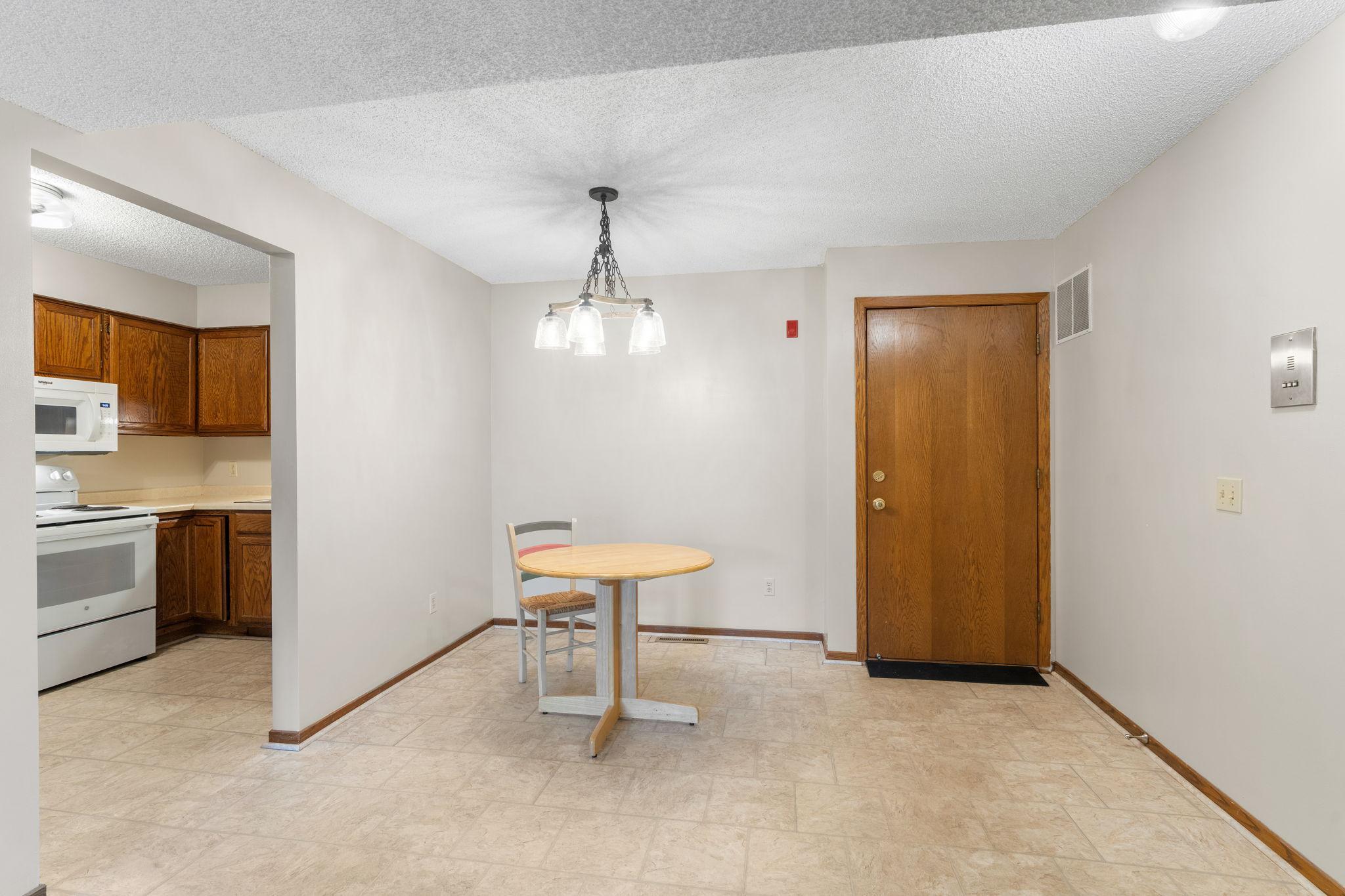 4165 Hilltop Point Unit: 105